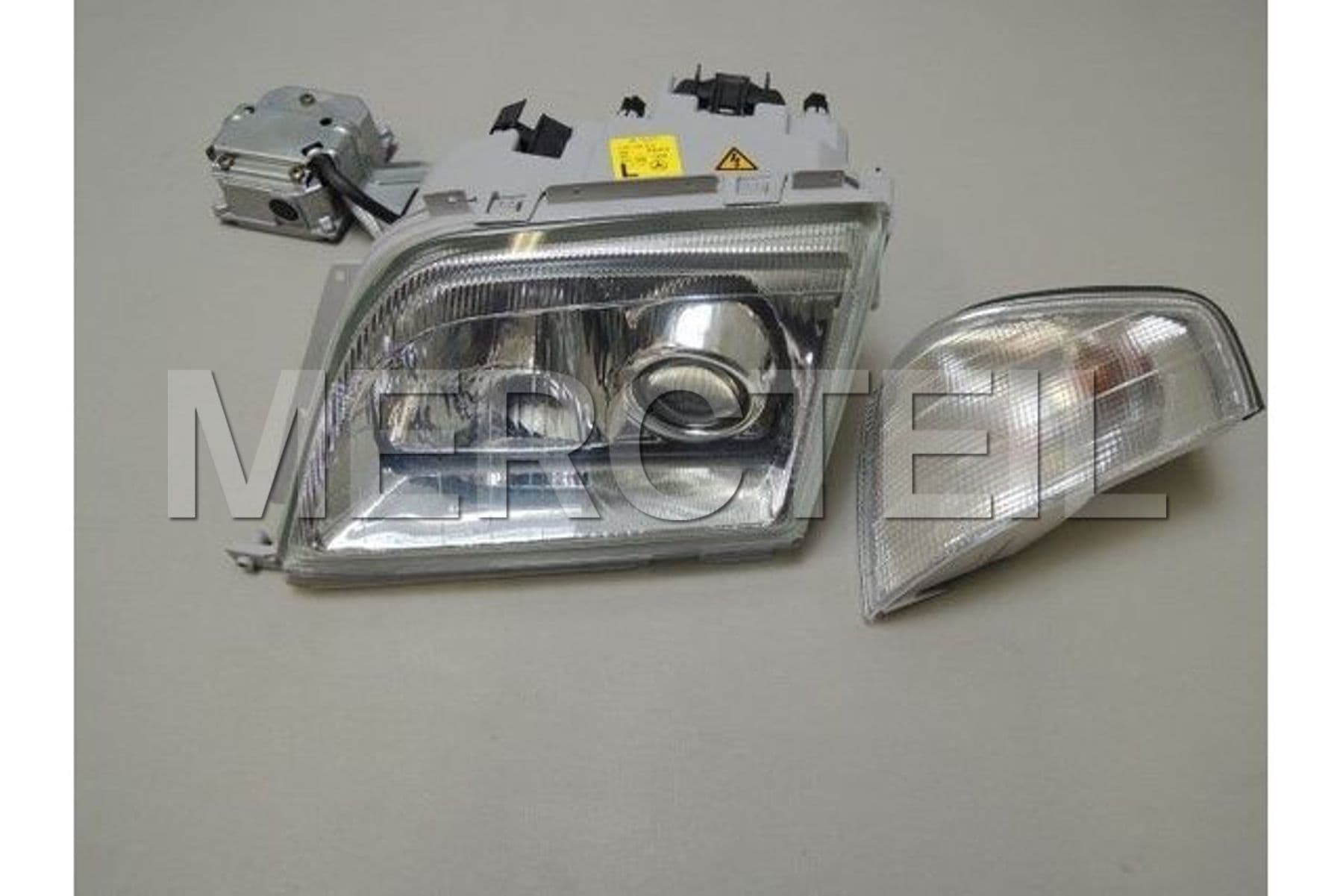 Buy the spare part Mercedes-Benz A1298209161 lighting unit xenon