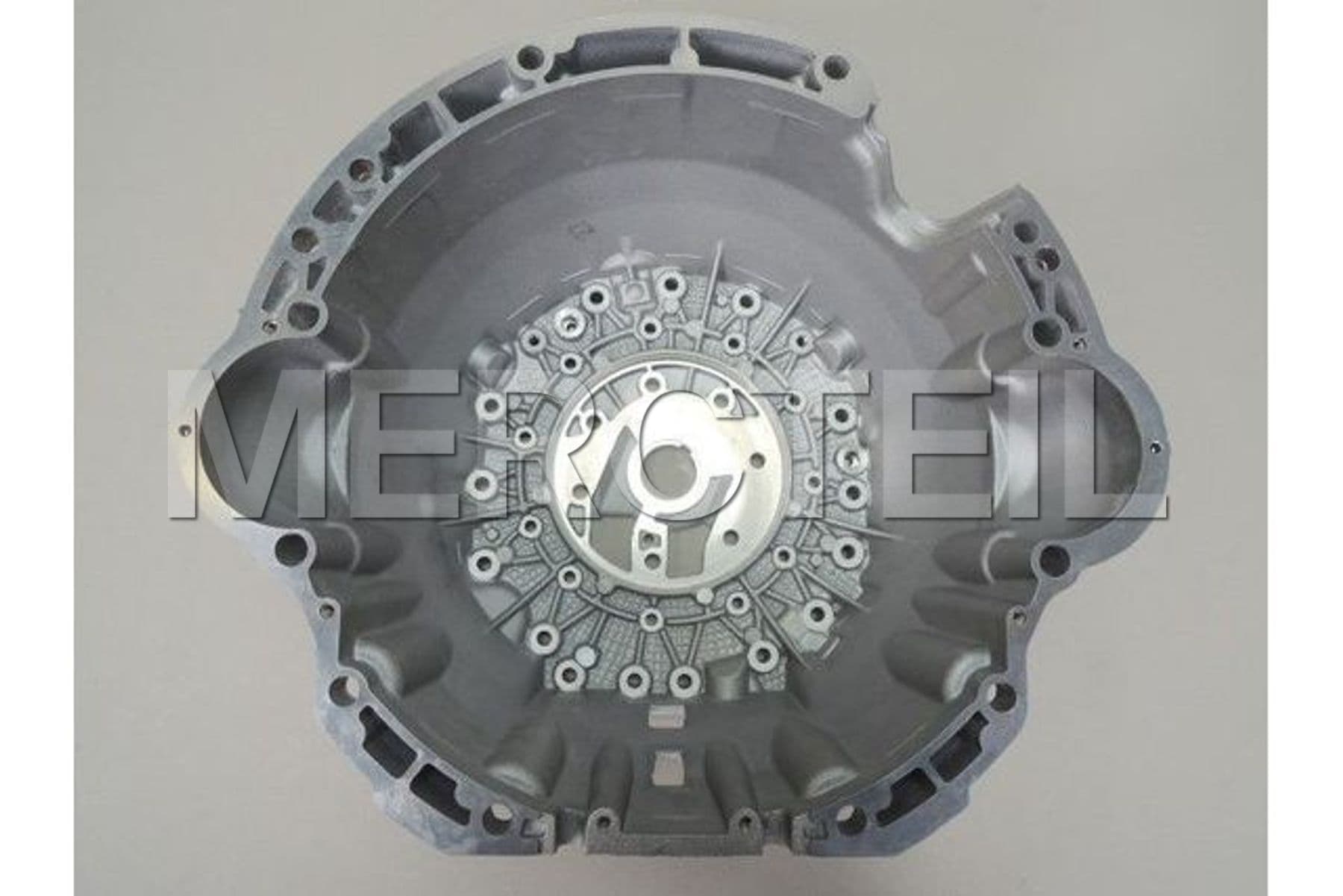 A1402712701 MERCEDES-BENZ HOUSING