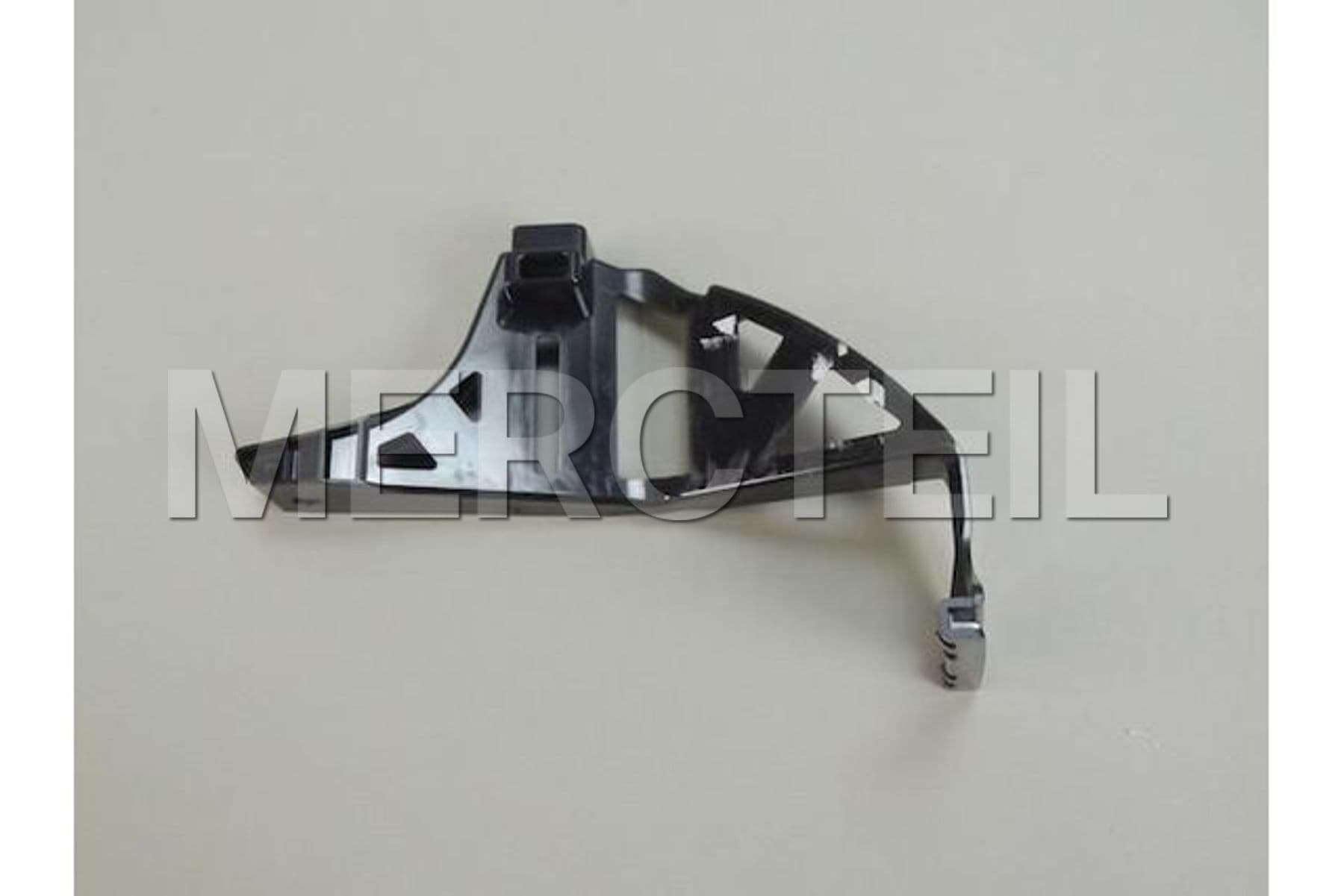 A1568851014 MERCEDES-BENZ BRACKET