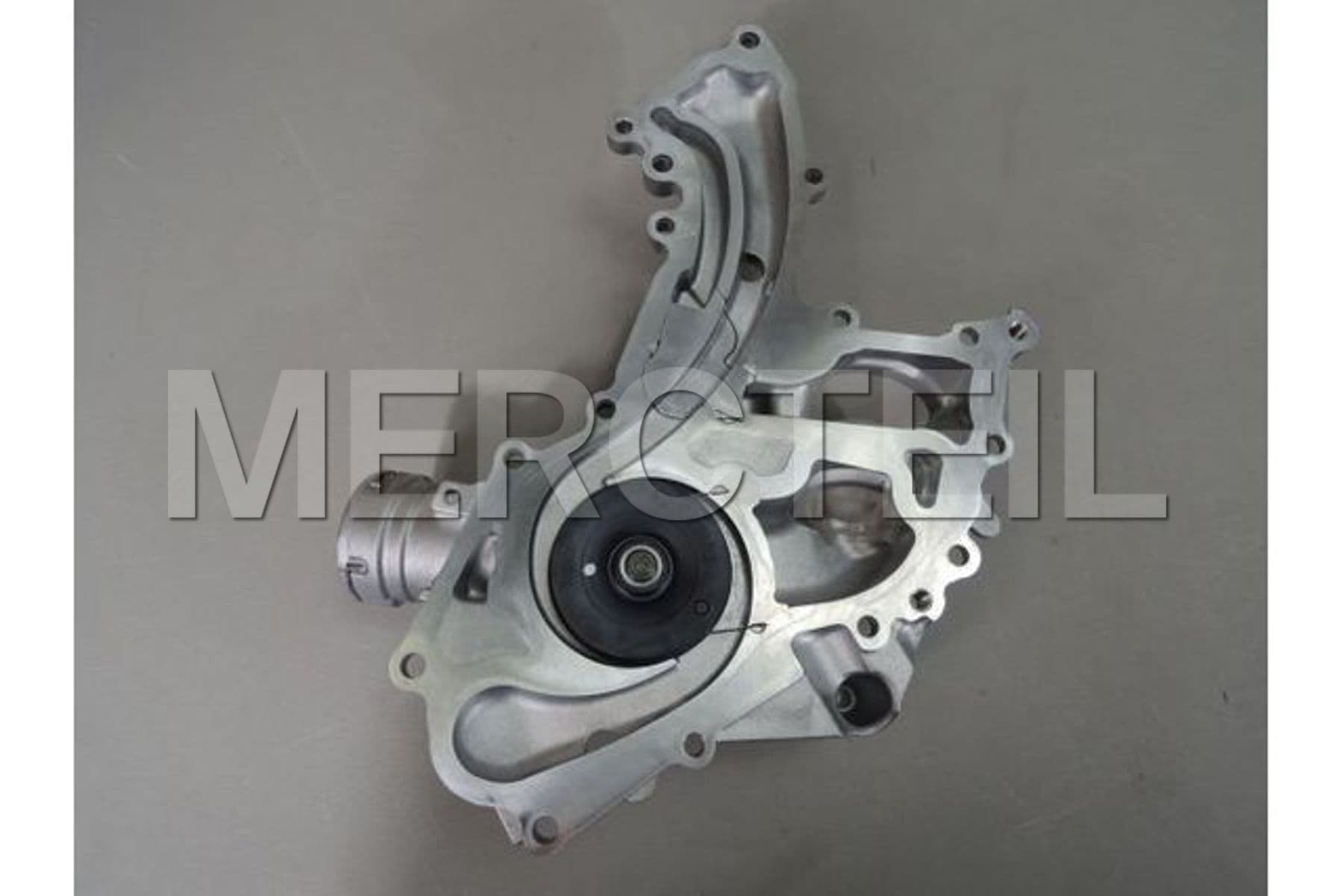 A1572000201 MERCEDES-BENZ WASSERPUMPE