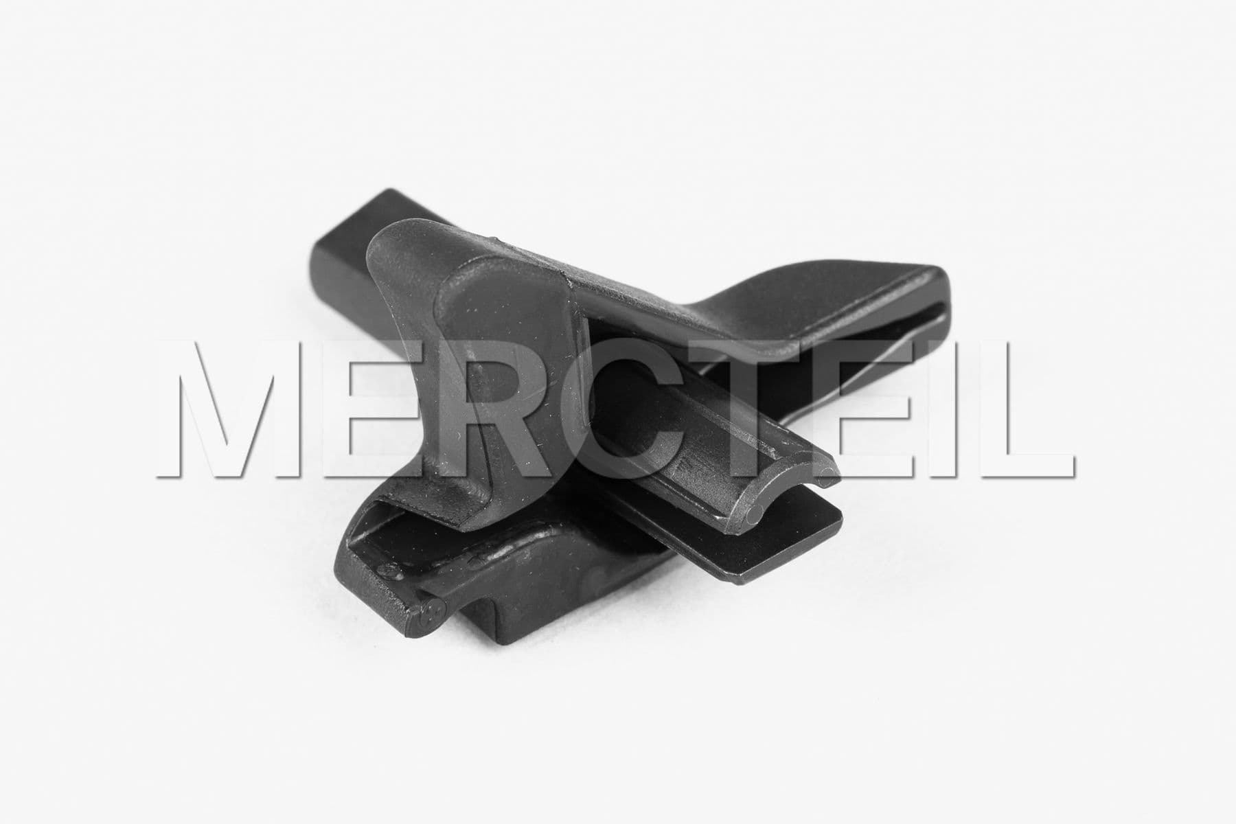 Buy the spare part MercedesBenz A16481201019051 locking pin