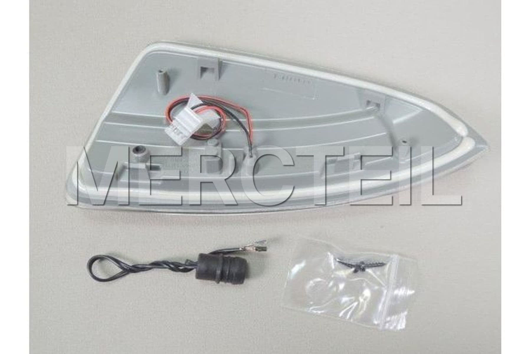 A1649061400 MERCEDES-BENZ ADD. TURN SIGNAL LAMP