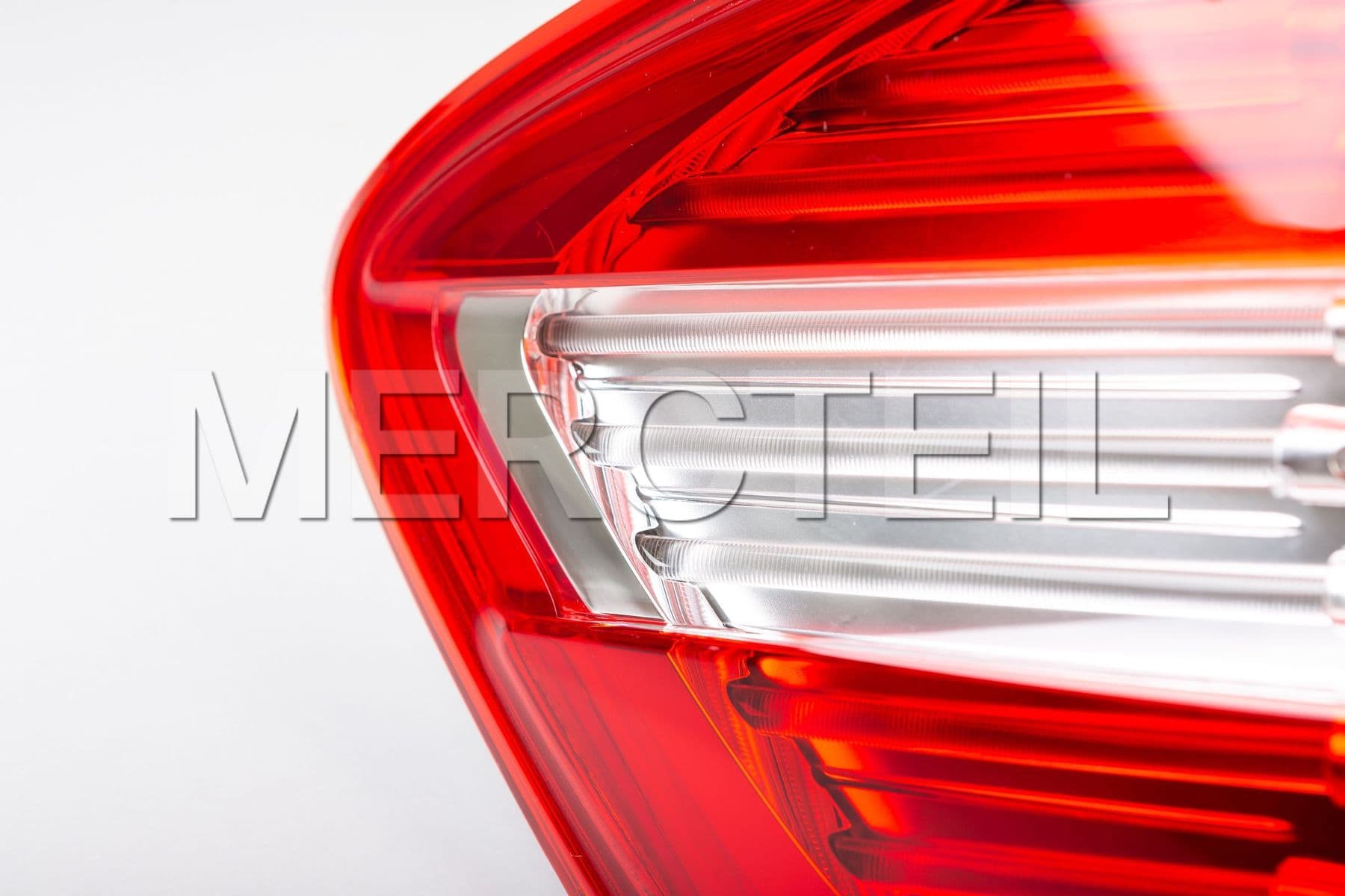 A1649064200 MERCEDES-BENZ REAR LAMP