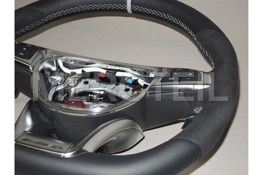 Buy the spare part Mercedes-Benz A16646016187M17 3 spoke steering 