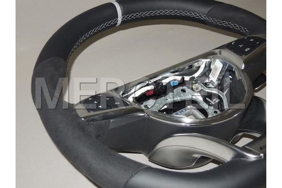 Buy the spare part Mercedes-Benz A16646016187M17 3 spoke steering 