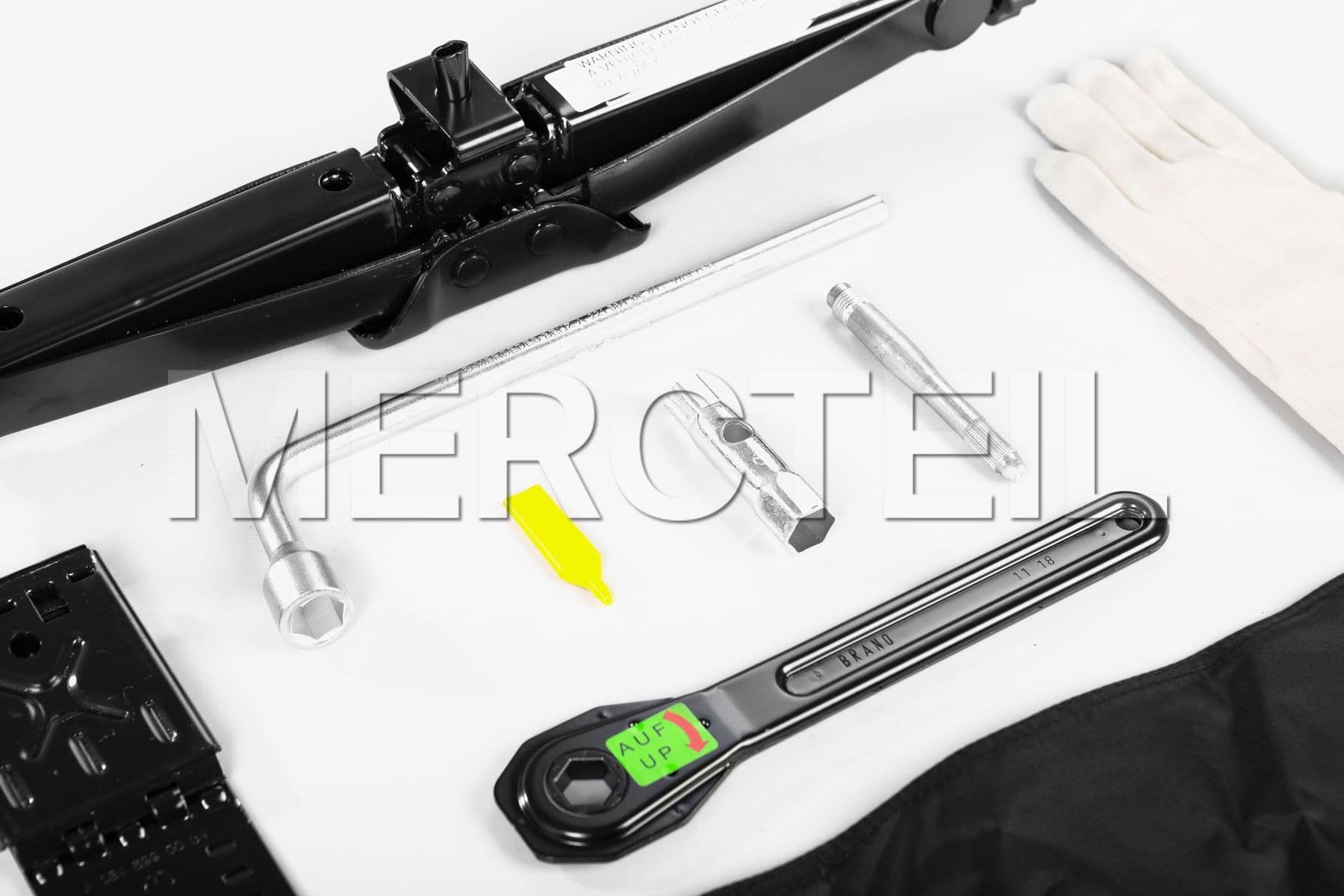 A1665806900 MERCEDES-BENZ TOOL BAG