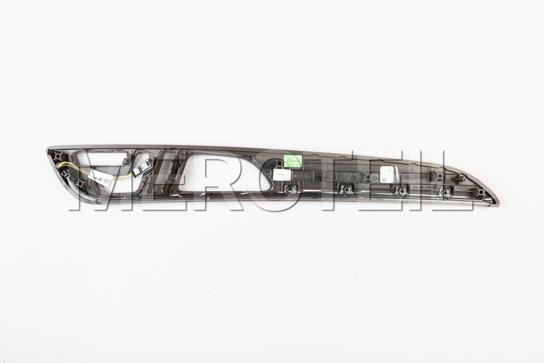 A1667203722 MERCEDES-BENZ MOULDING