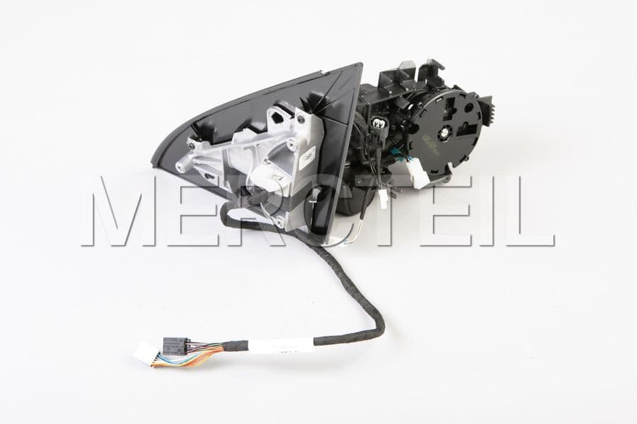 Kaufen Sie das Ersatzteil MercedesBenz A1668100001 spiegel au