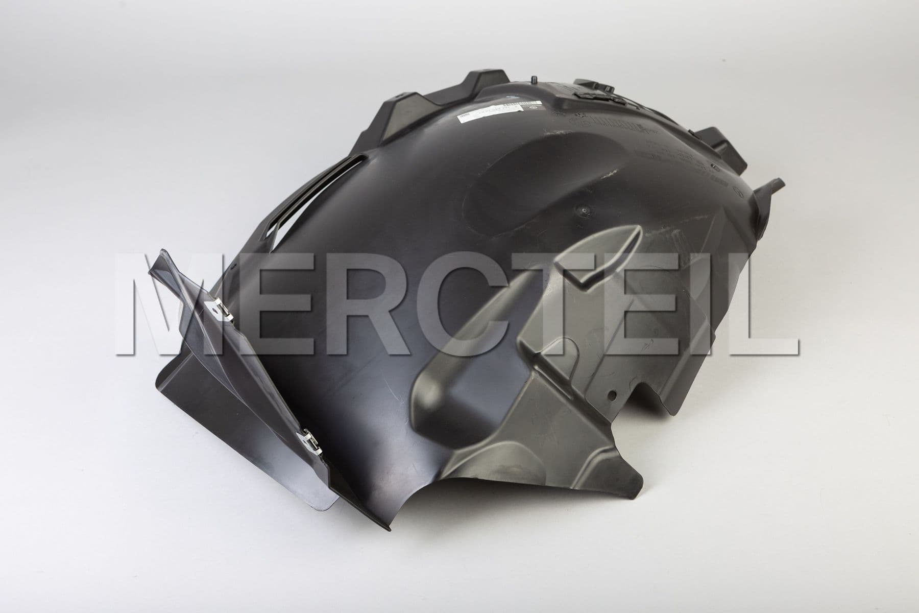 A1668801001 MERCEDES-BENZ WHEEL ARCH COVER