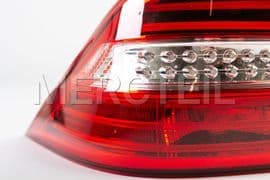 A1669063301 MERCEDES-BENZ REAR LAMP COMBINATION