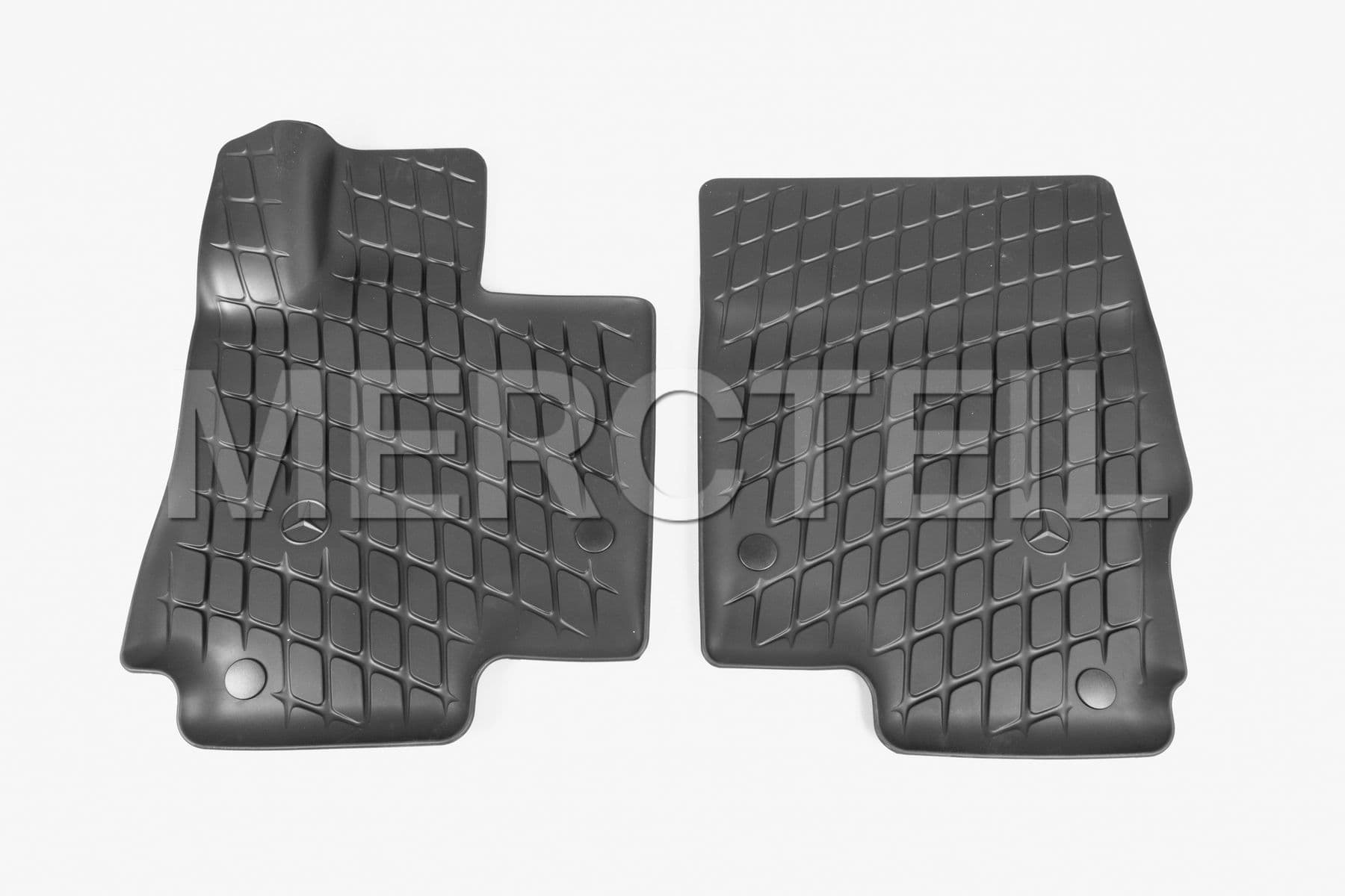 Buy the spare part Mercedes-Benz A16768066069G33 floor mat