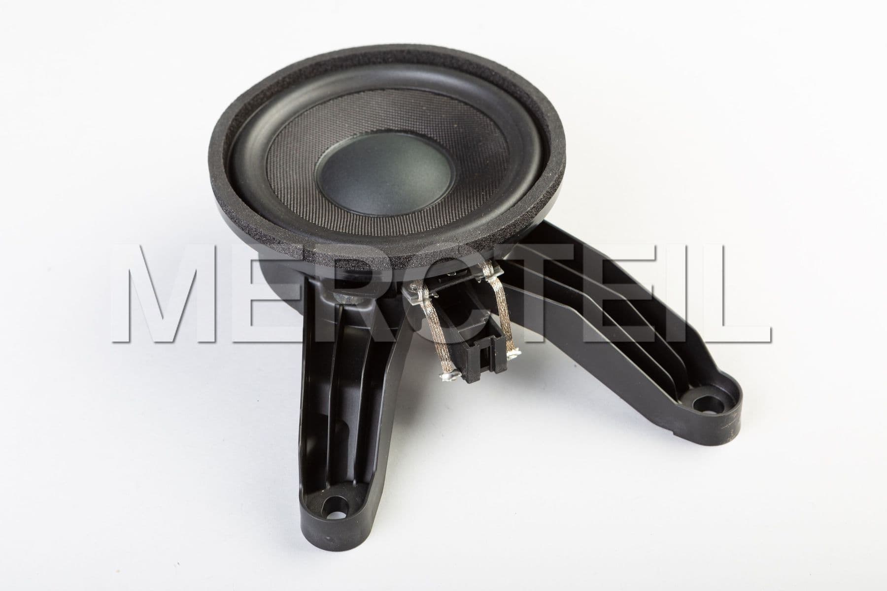 Buy the spare part Mercedes-Benz A1678202301 speaker