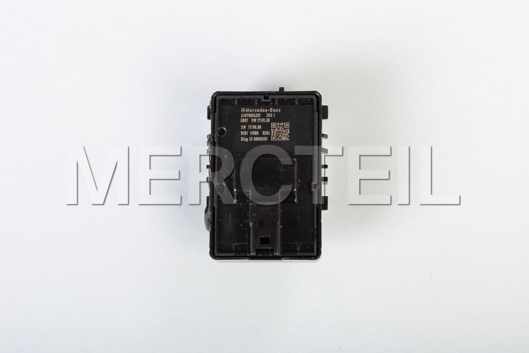 Buy the spare part Mercedes-Benz A1679054201 switch block