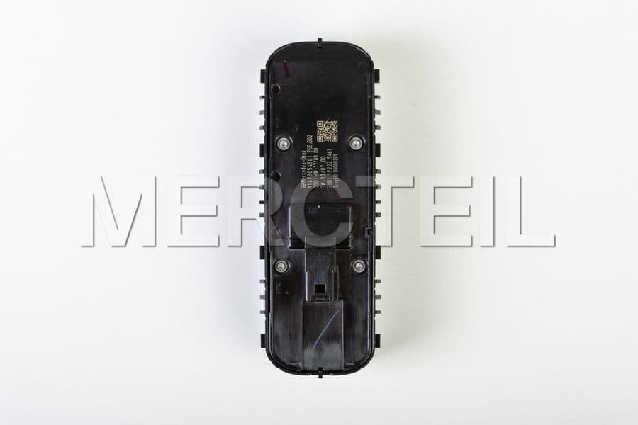 Buy the spare part Mercedes-Benz A16790545017N49 switch block