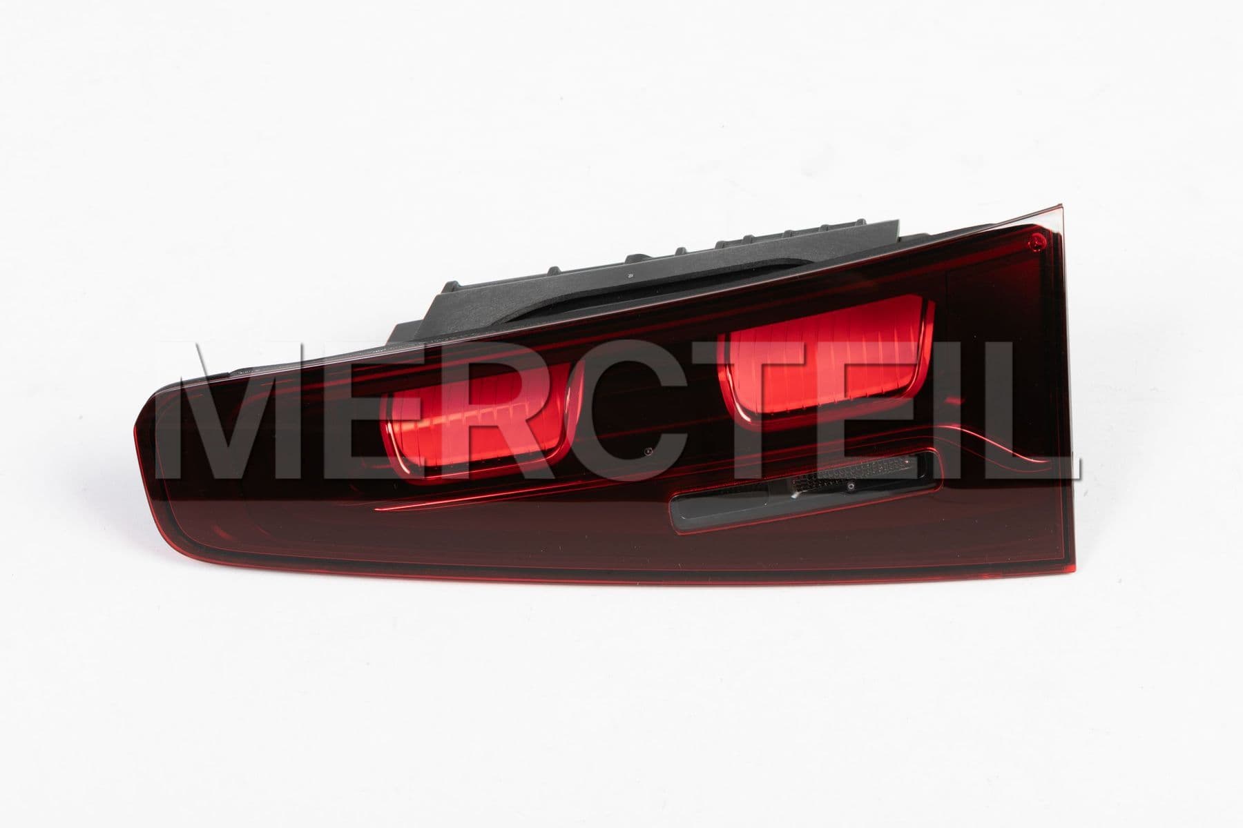 A1679067810 MERCEDES-BENZ REAR LAMP COMBINATION