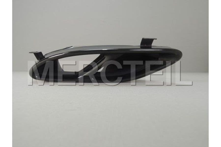 Buy the spare part Mercedes-Benz A1724903500 tail pipe cover 