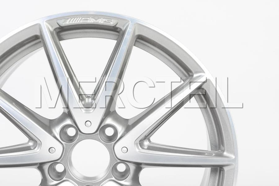 Buy the spare part Mercedes-Benz A17640108007X21 spoked wheel