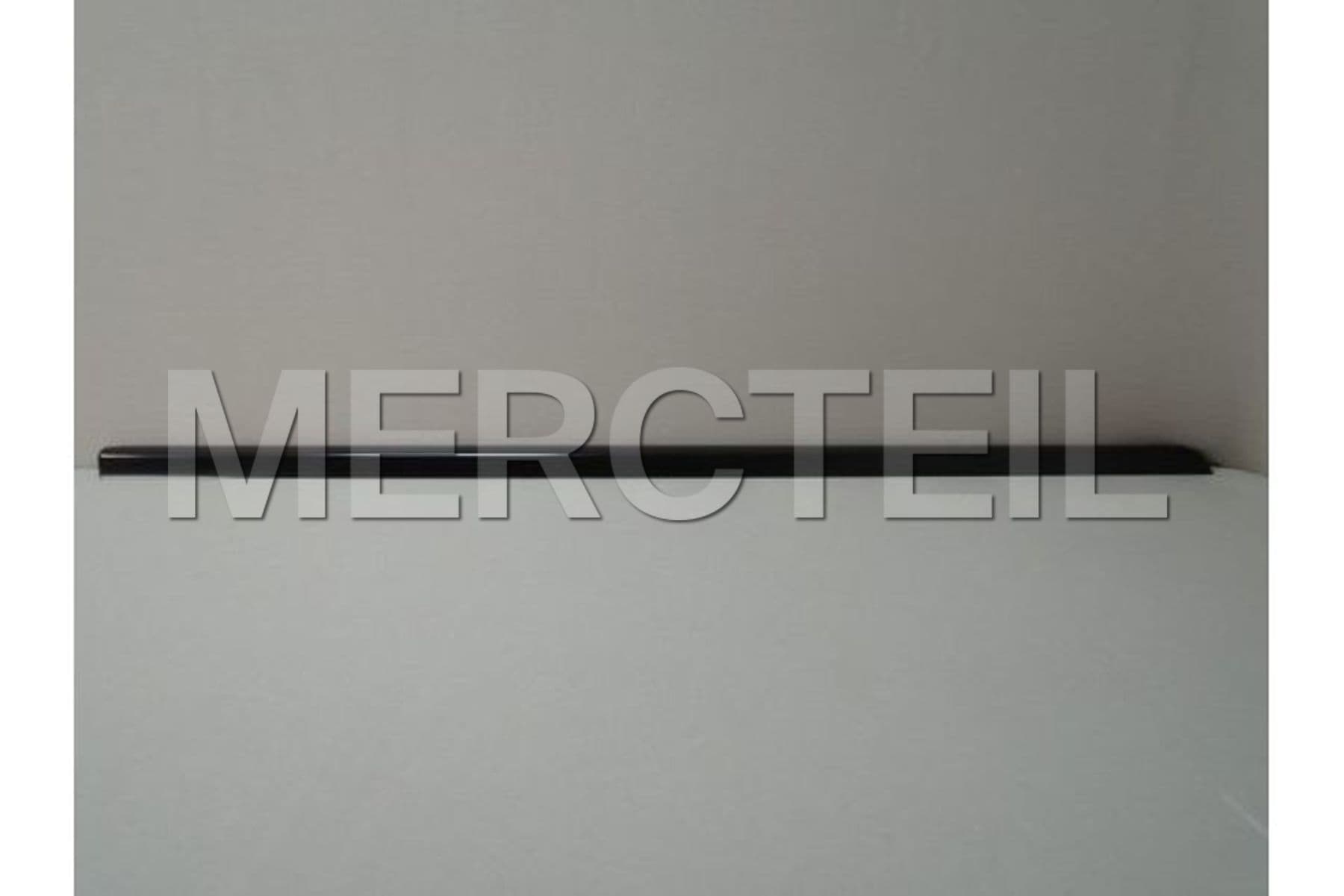 Buy the spare part Mercedes-Benz A1767250482 ornamental trim
