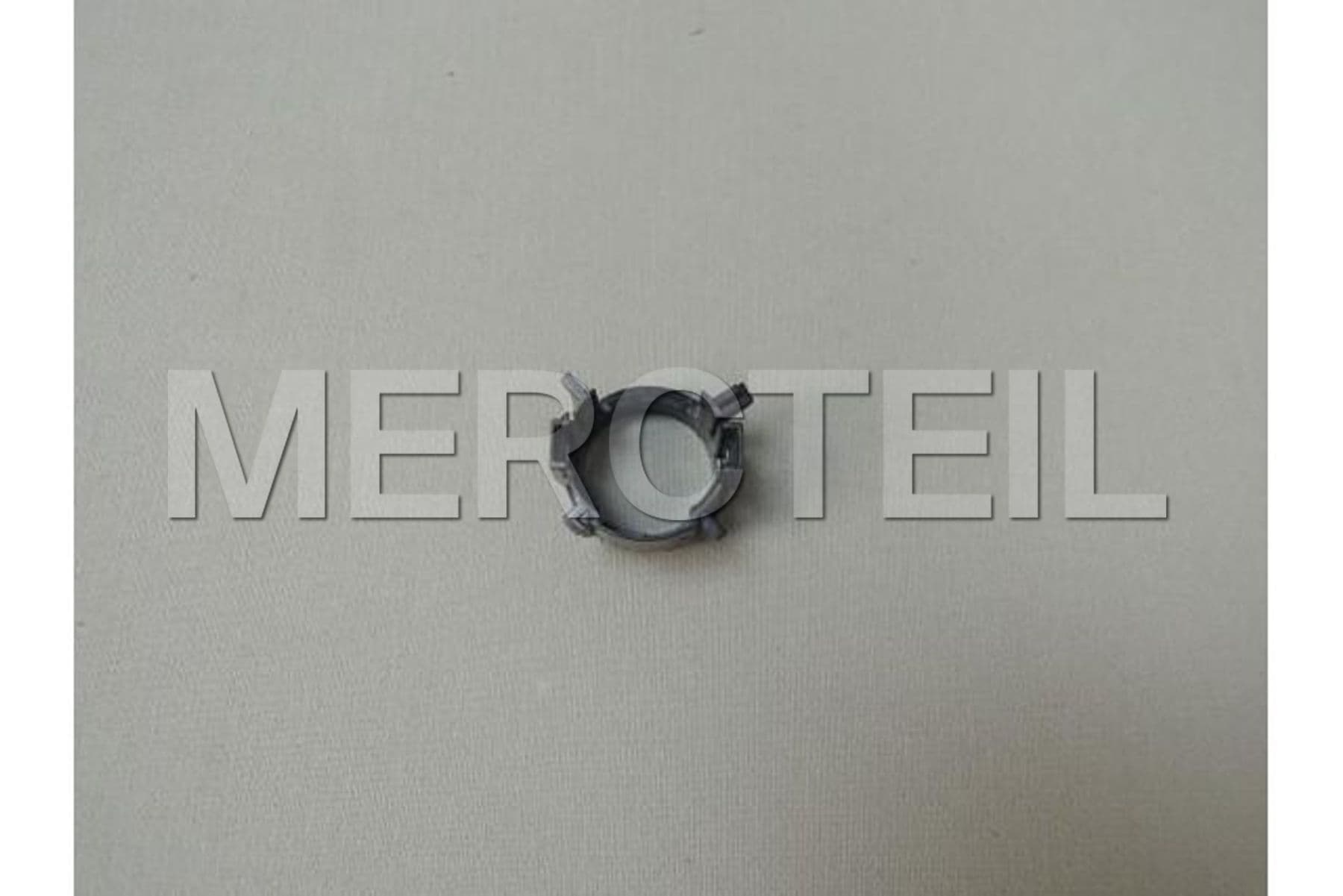 A1768853200 MERCEDES-BENZ MOUNT