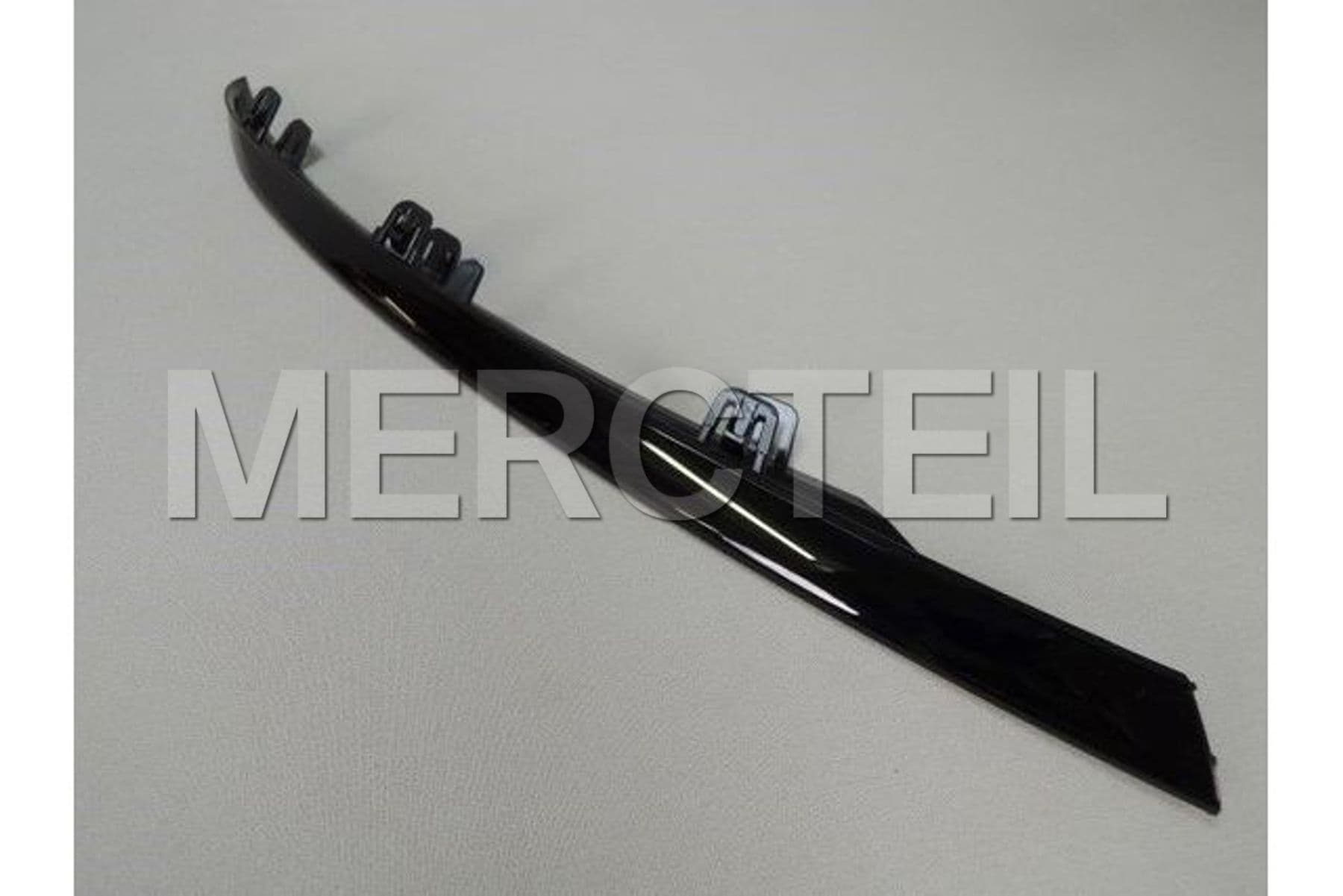 A1768854800 MERCEDES-BENZ TRIM