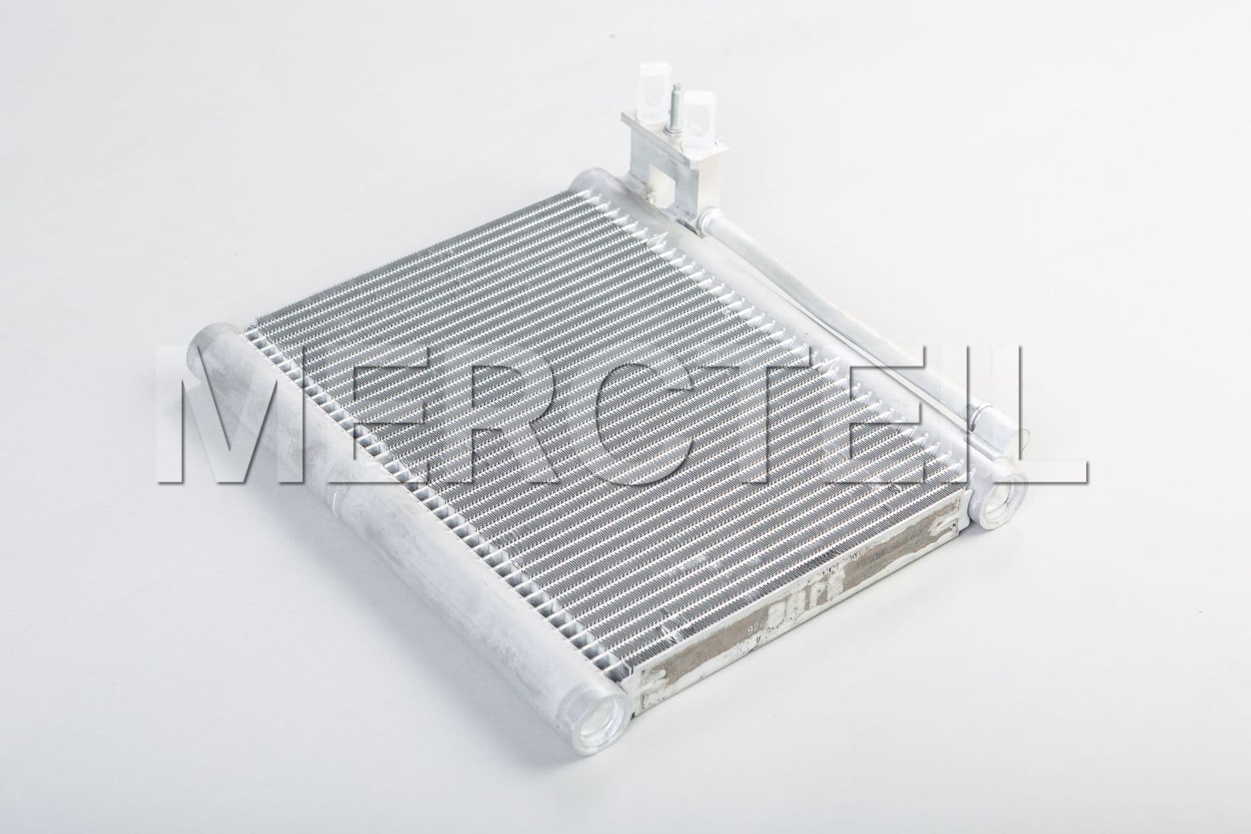 A1775004800 MERCEDES-BENZ CONDENSOR