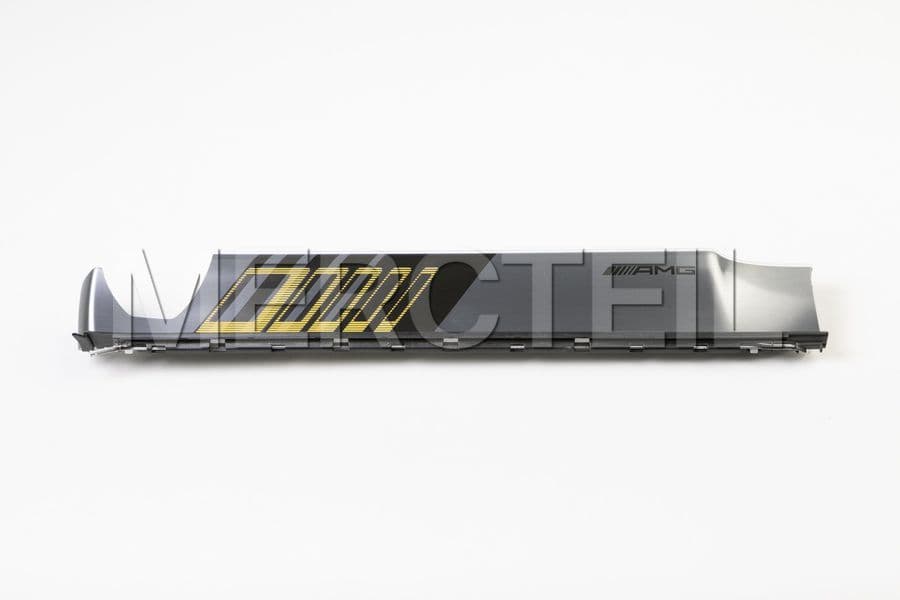 Buy the spare part Mercedes-Benz A1776800805 trim strip
