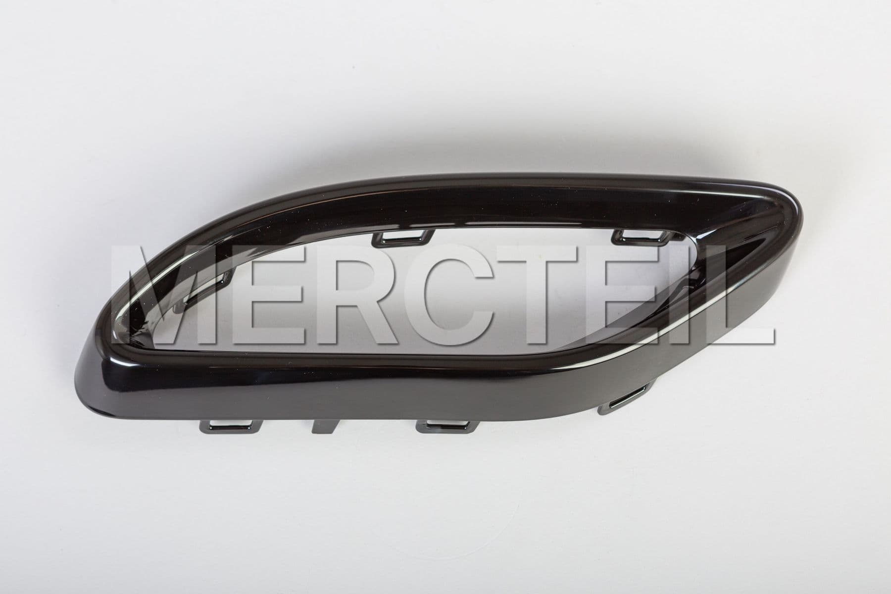 A1778850904 MERCEDES-BENZ TRIM STRIP