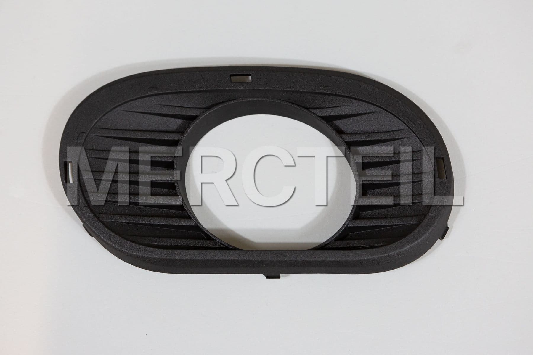 Buy the spare part Mercedes-Benz A1778856201 cover bumper area