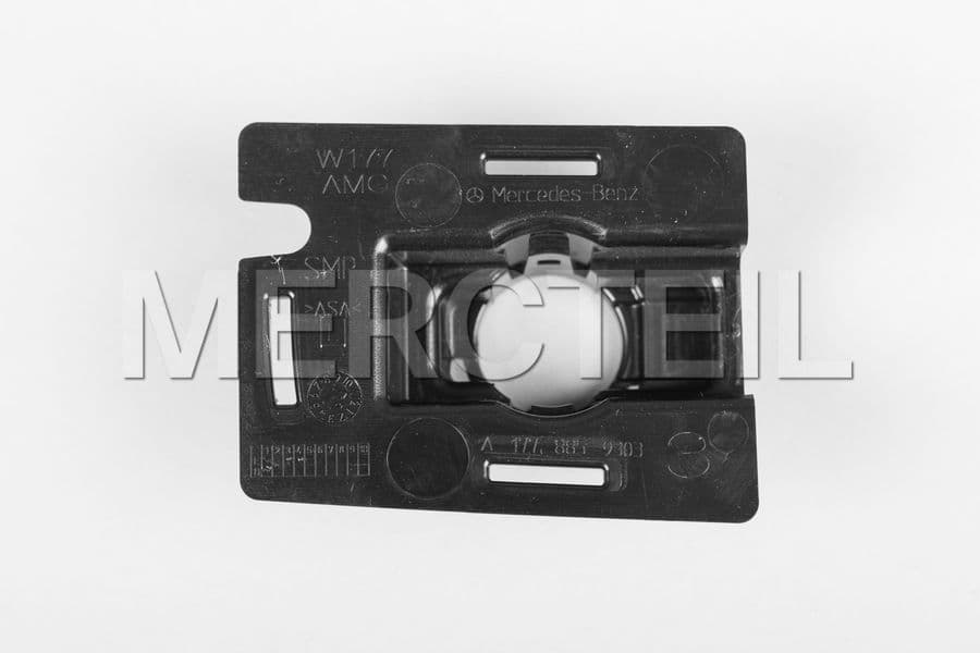 Buy the spare part Mercedes-Benz A1778859303 mount