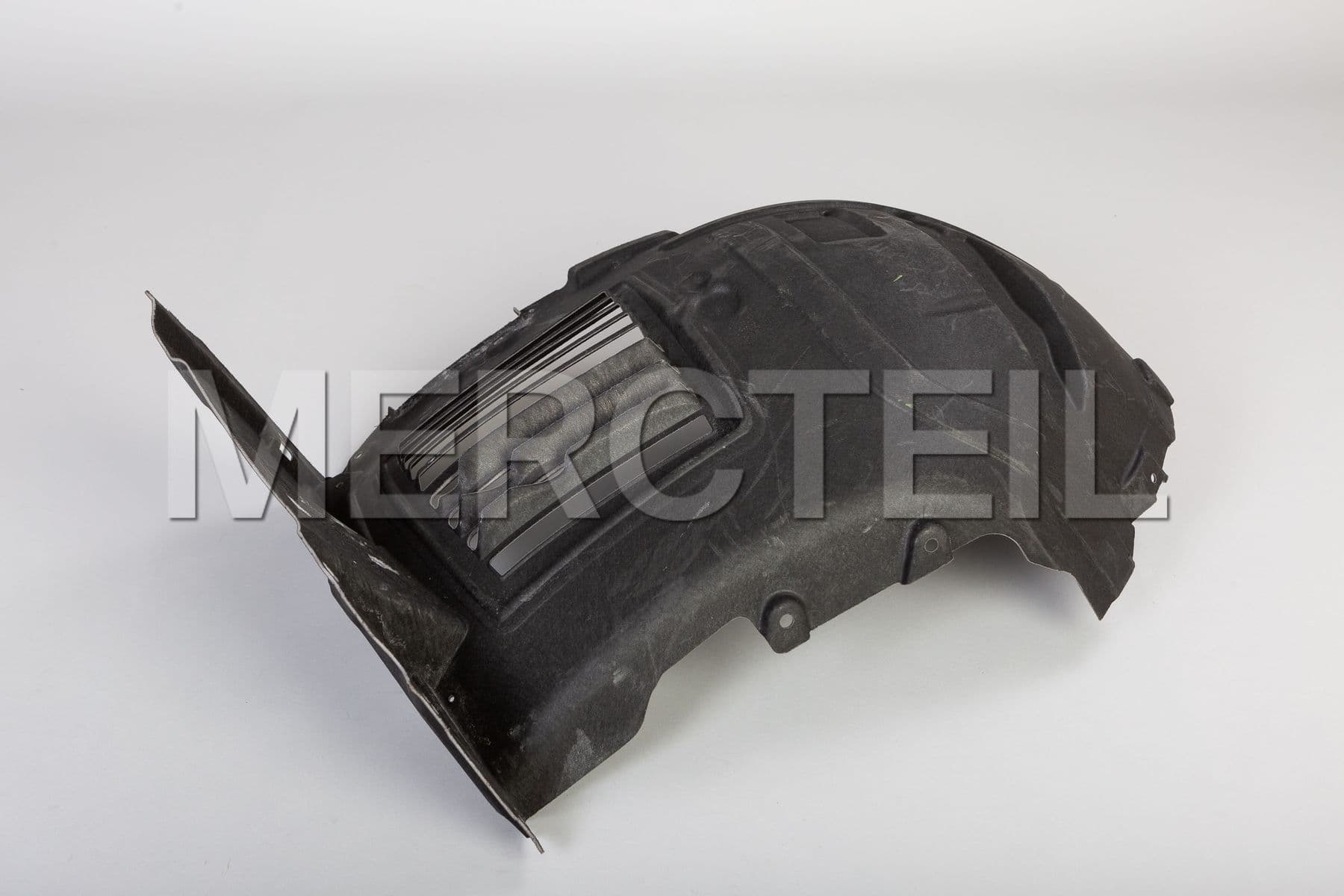 Buy the spare part Mercedes-Benz A1906983000 lining wheel arch