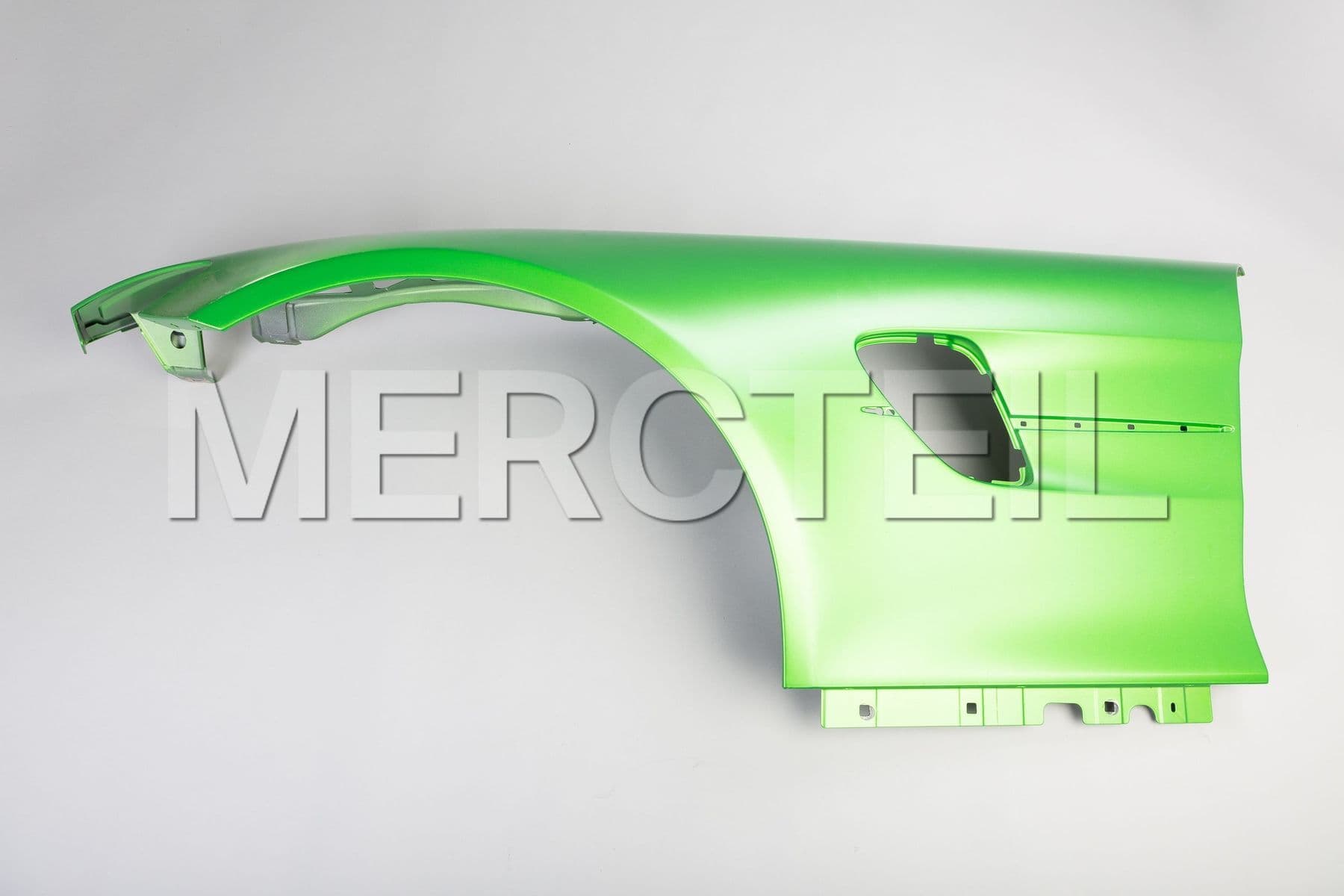 A19088031017245 MERCEDES-BENZ FENDER FRONT