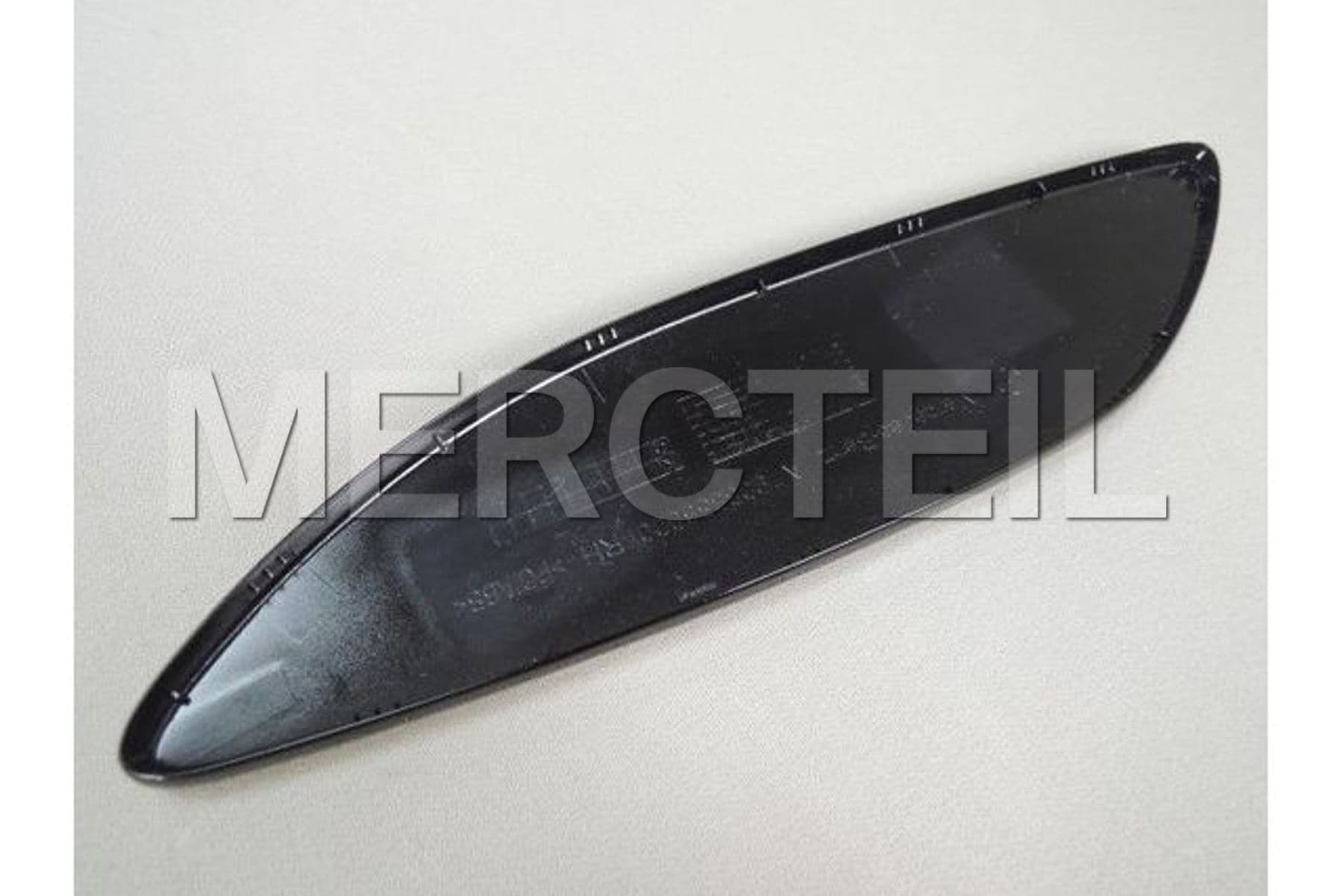 Buy the spare part Mercedes-Benz A1908856800 side spoiler