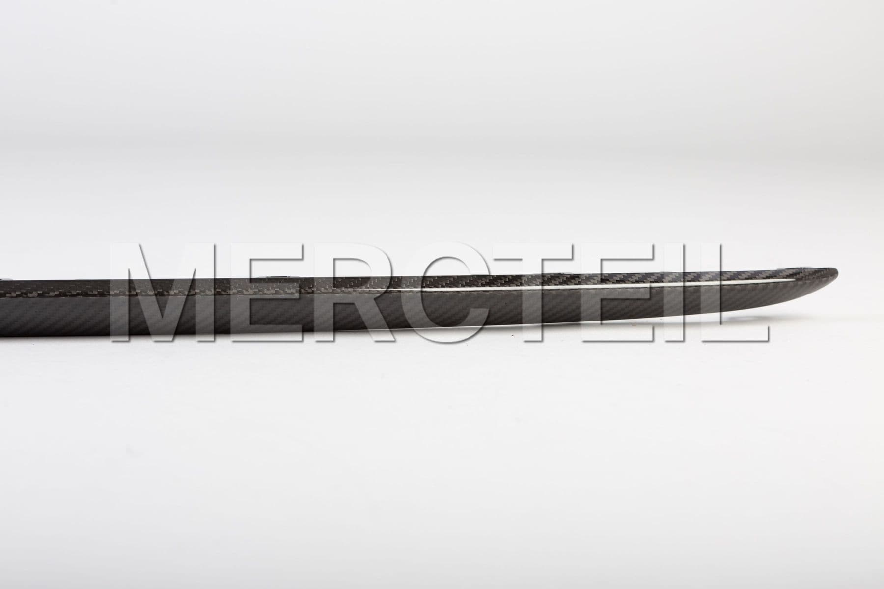 Buy the spare part Mercedes-Benz A1908859303 trim 