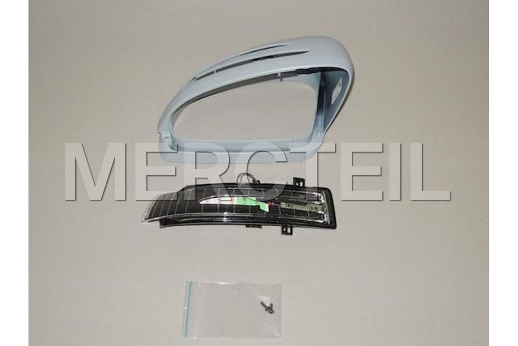 Buy the spare part Mercedes-Benz A19781003799999 ts mirror housing