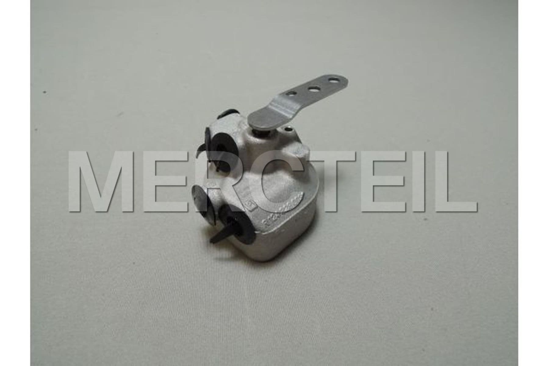 A2023200258 MERCEDES-BENZ VALVE