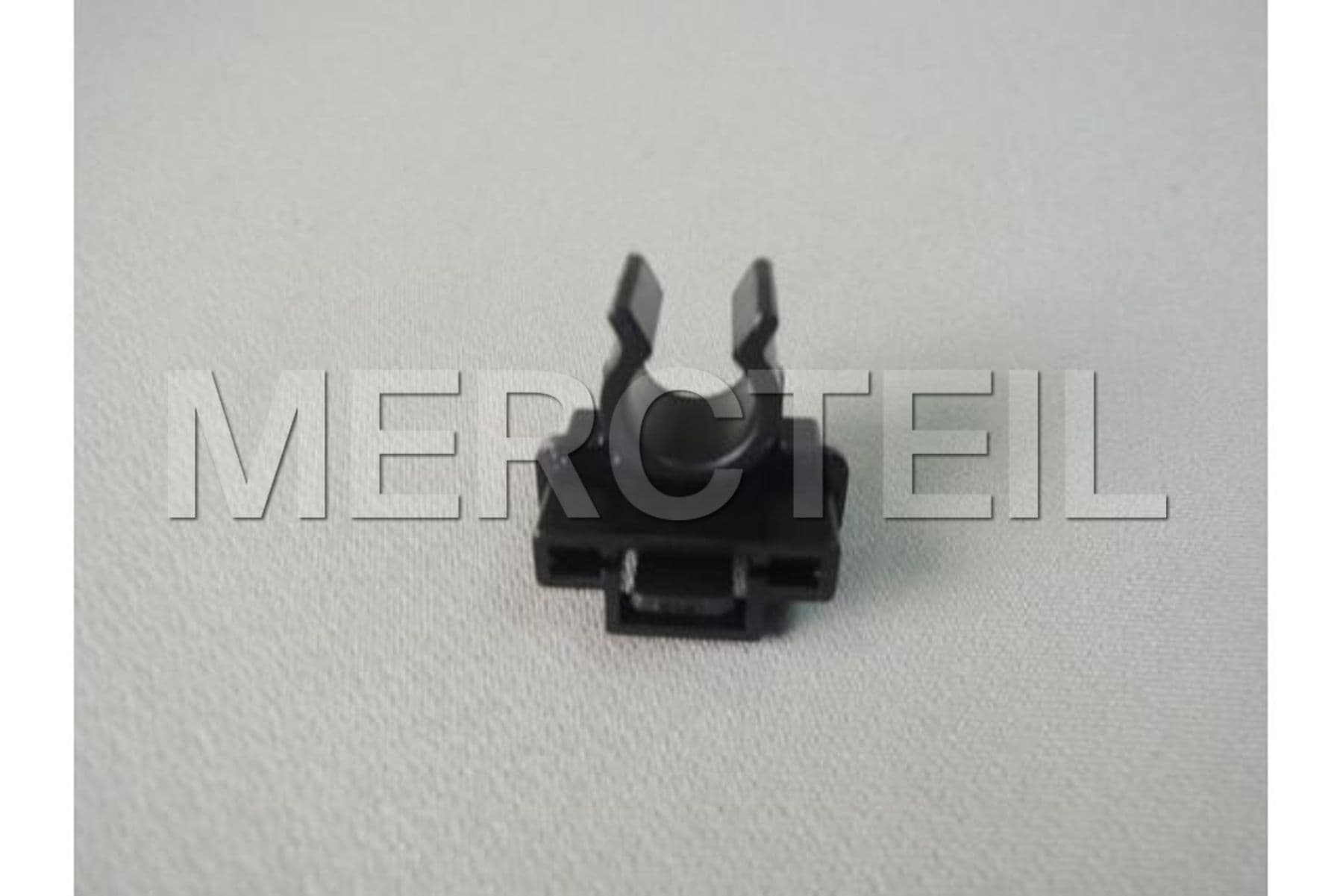 A2025463243 MERCEDES-BENZ BRACKET