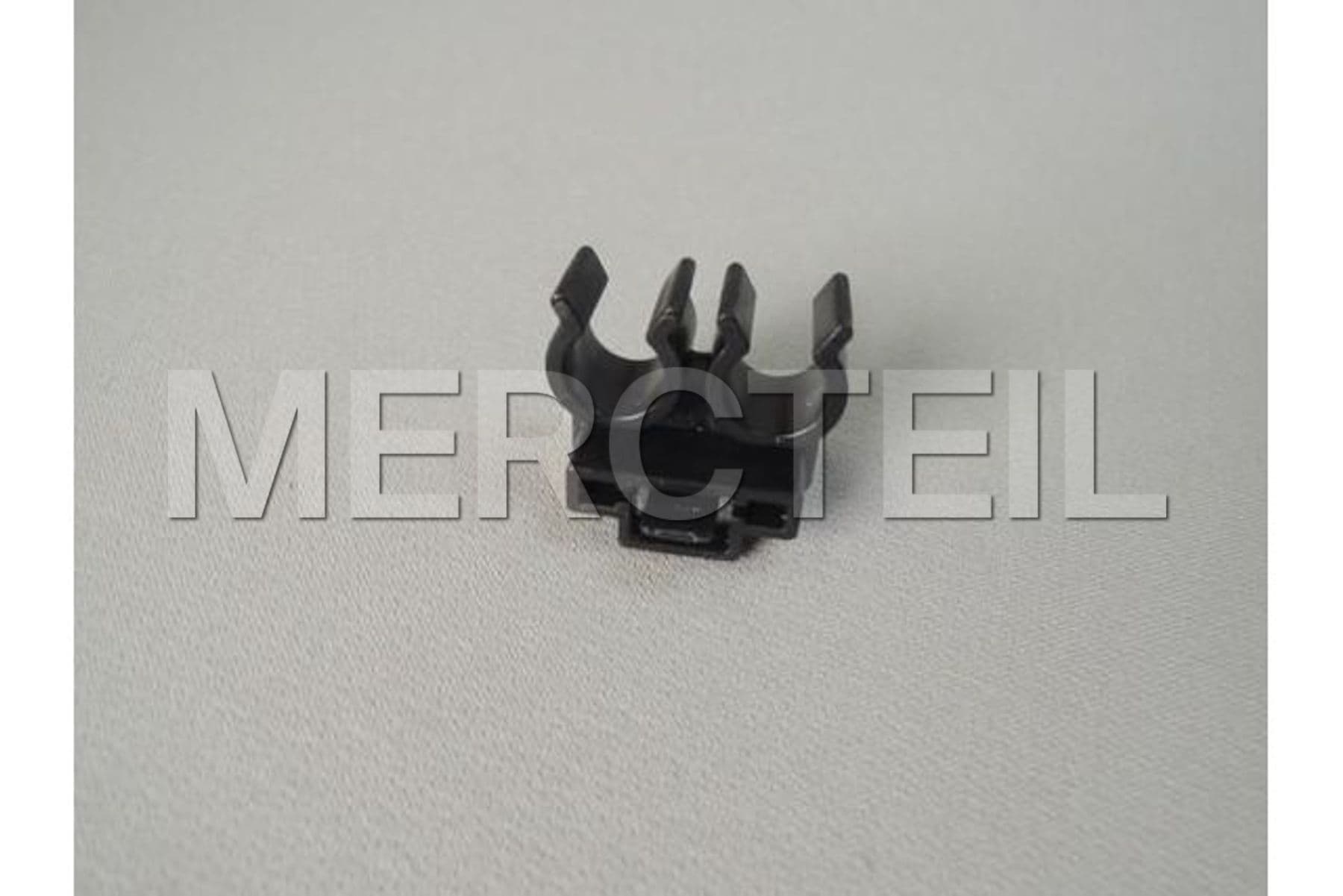 A2025463343 MERCEDES-BENZ BRACKET