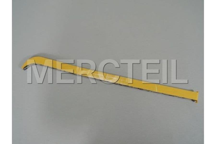 Buy the spare part Mercedes-Benz A2037820197 pad