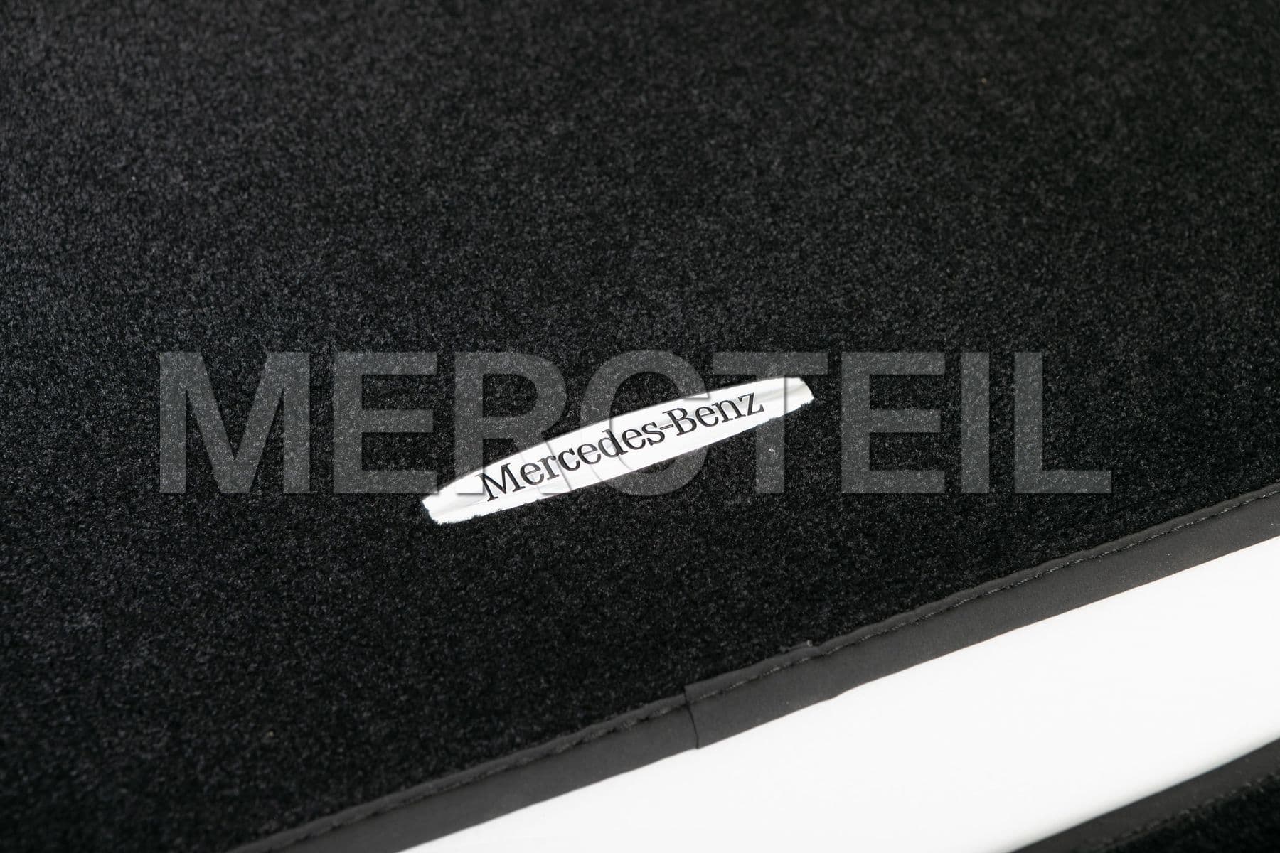 Buy the spare part Mercedes-Benz A20468019489F87 ts mat