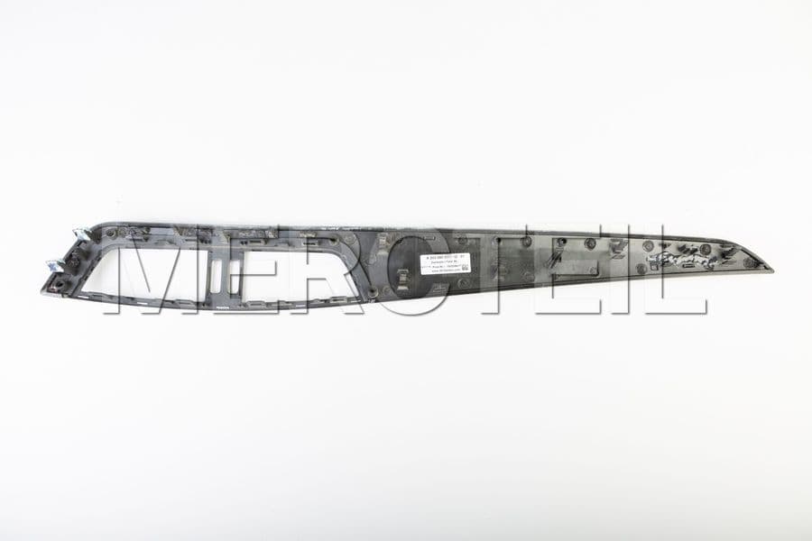 Buy the spare part Mercedes-Benz A2046809371 moulding 