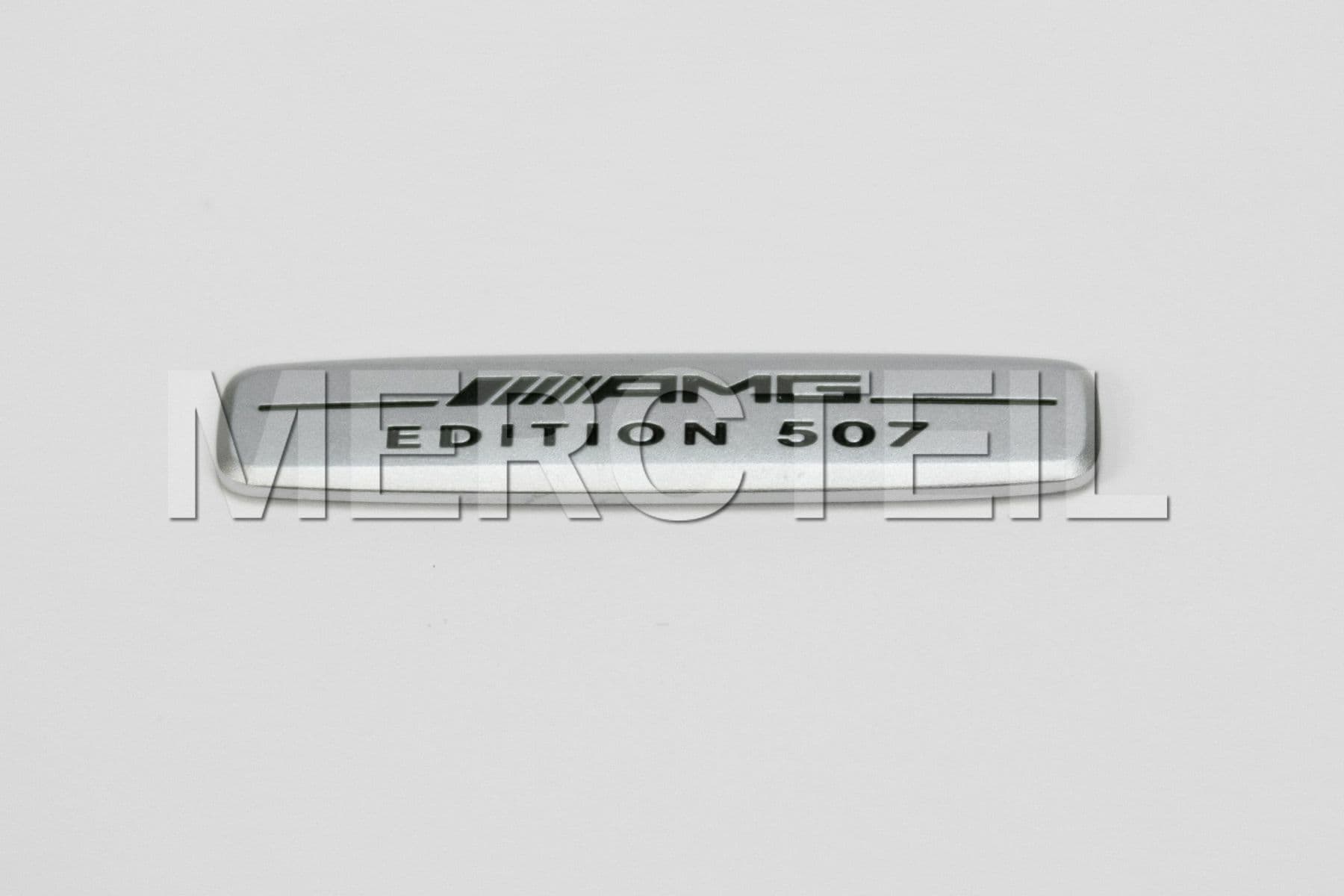 Buy the spare part Mercedes-Benz A2048171116 lettering