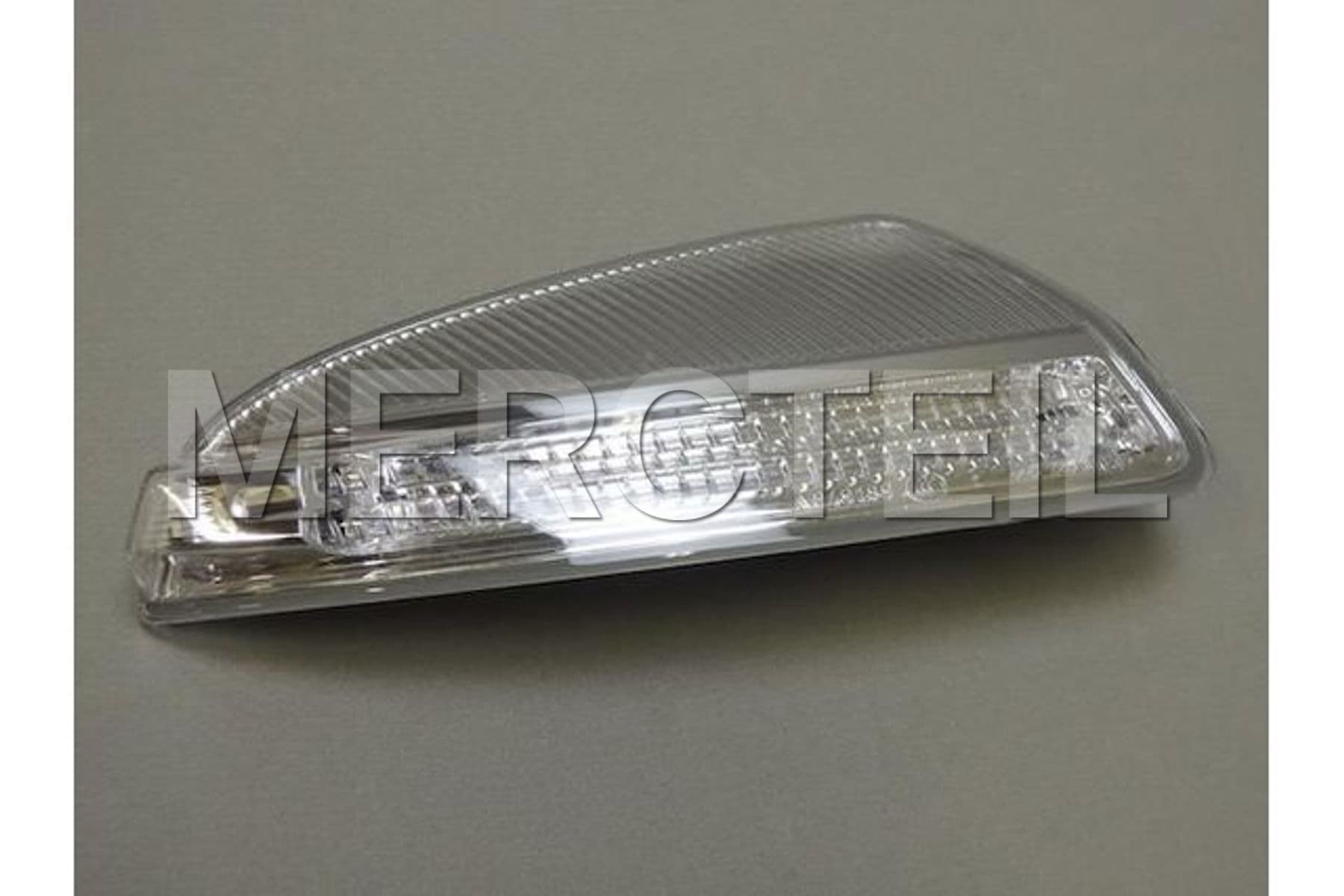 A2048200821 MERCEDES-BENZ TURN SIGNAL LAMP