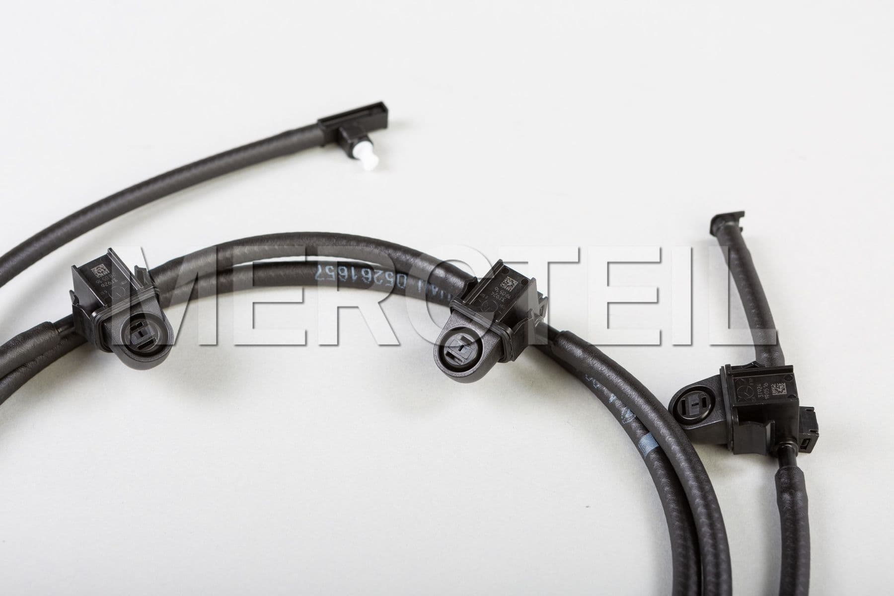 A2048601692 MERCEDES-BENZ HOSE LINE