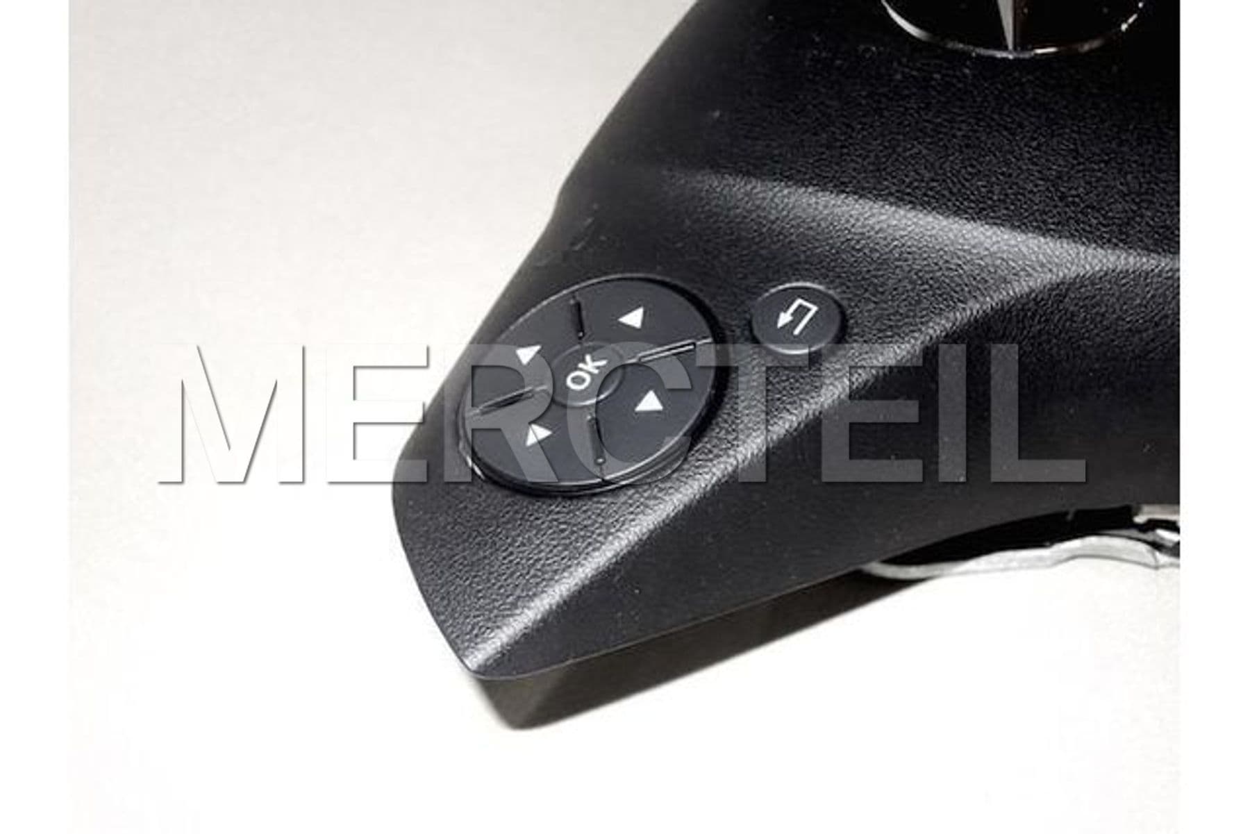 Buy the spare part MercedesBenz A20486057029116 driver airbag