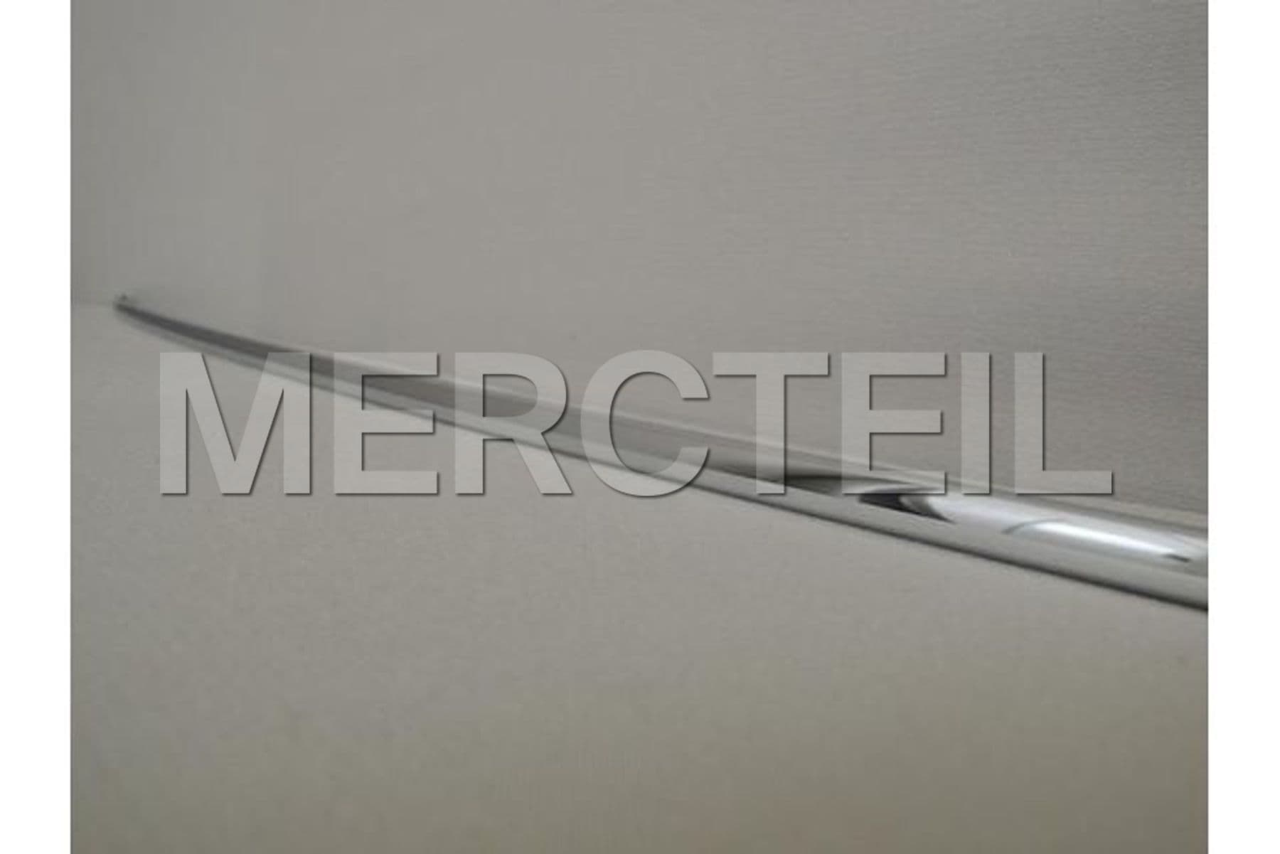 A2048850421 MERCEDES-BENZ TRIM STRIP