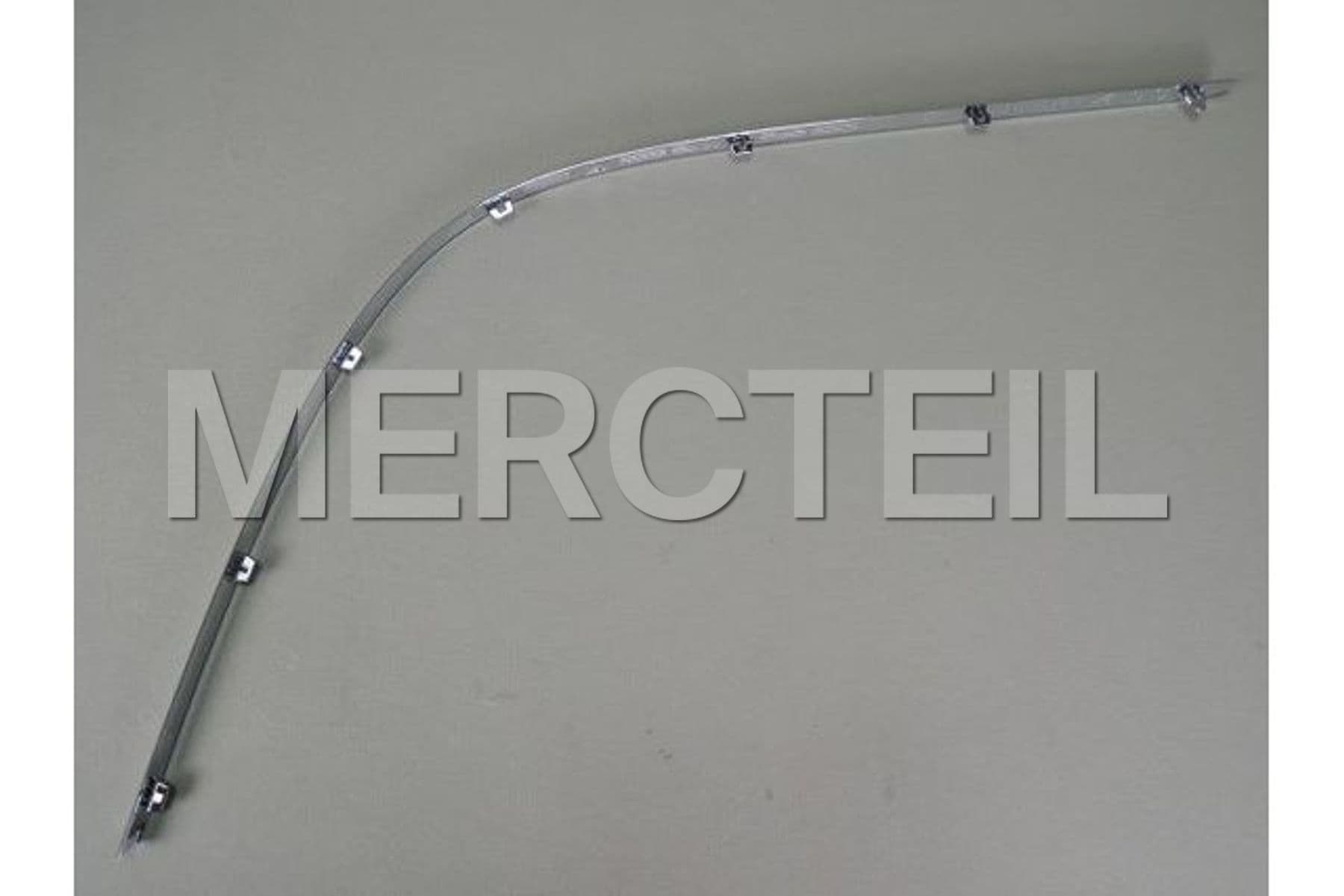 A2048853021 MERCEDES-BENZ TRIM STRIP