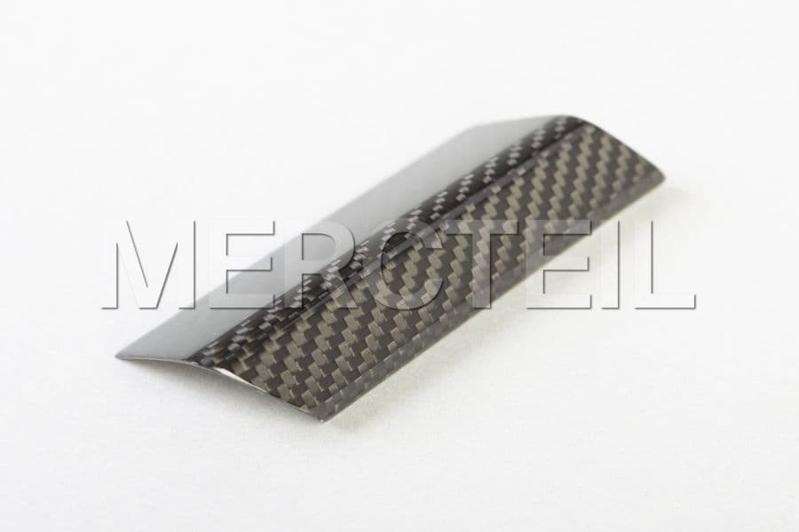 a-2048858223-mercedes-benz- 