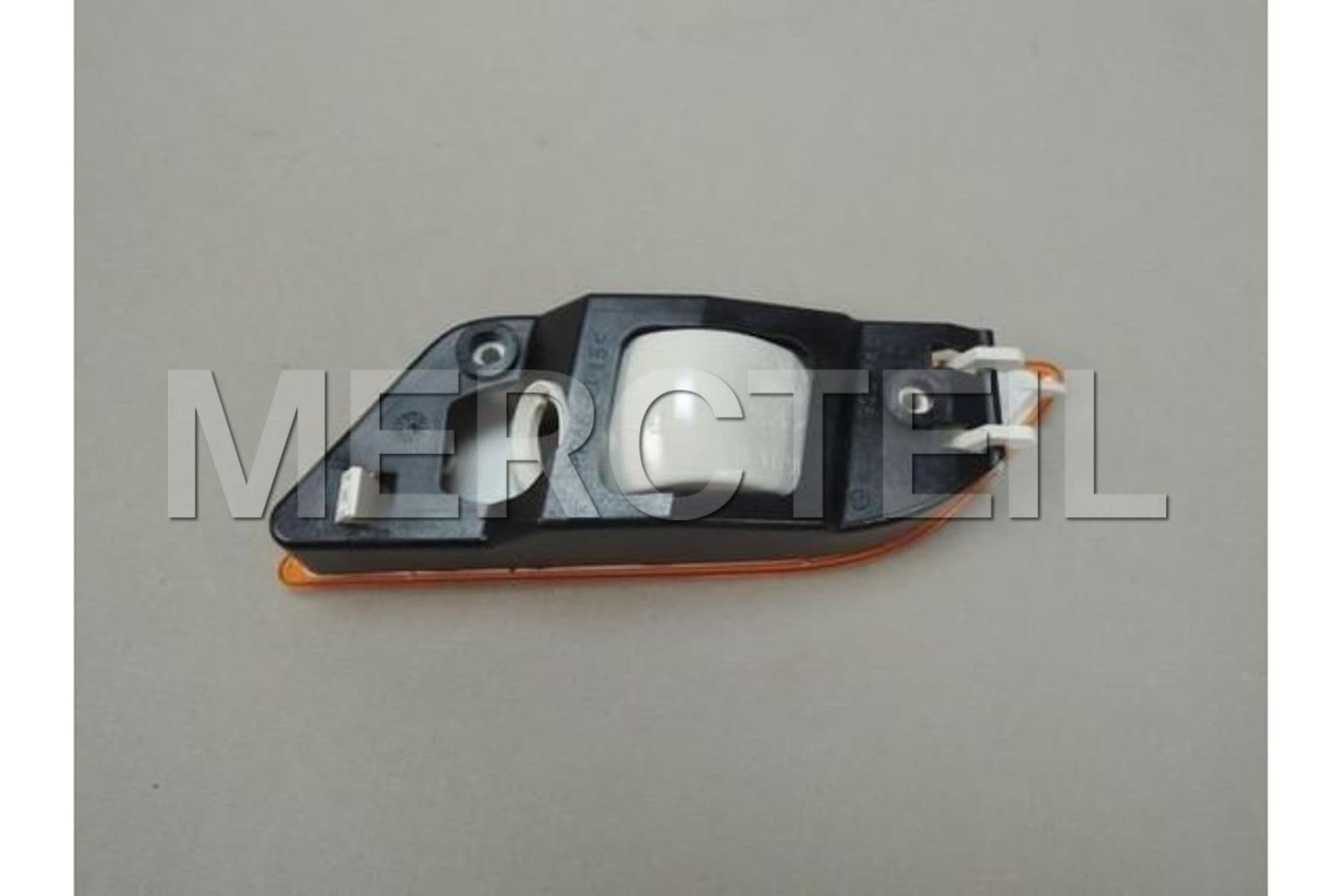 A2049067401 MERCEDES-BENZ TURN SIGNAL LAMP