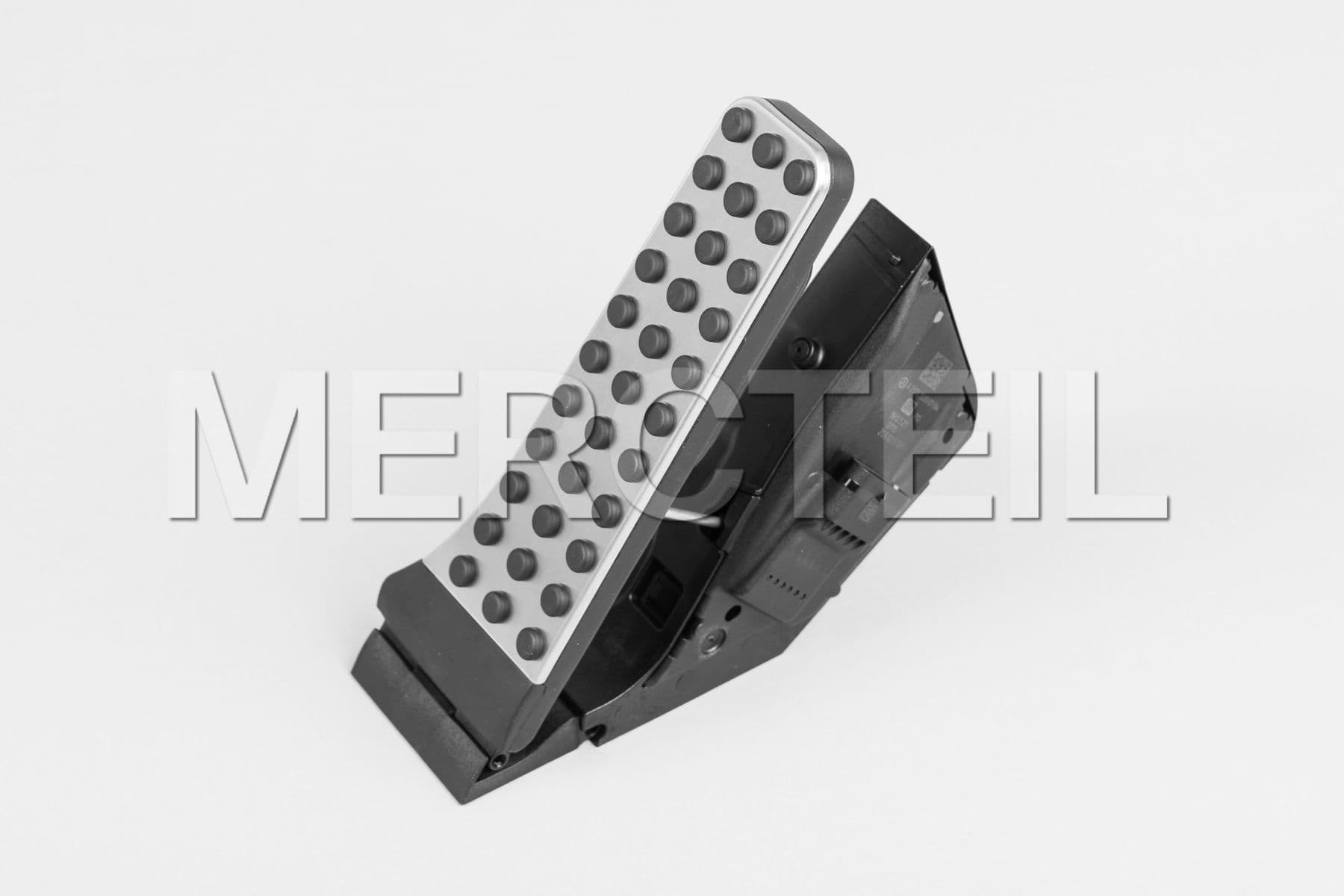 A2053000104 MERCEDES-BENZ ACCELERATOR PEDAL MODULE
