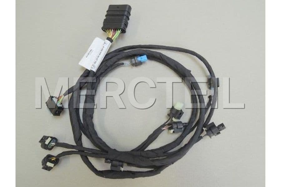 Buy the spare part MercedesBenz A2055404007 electrical wiring harness